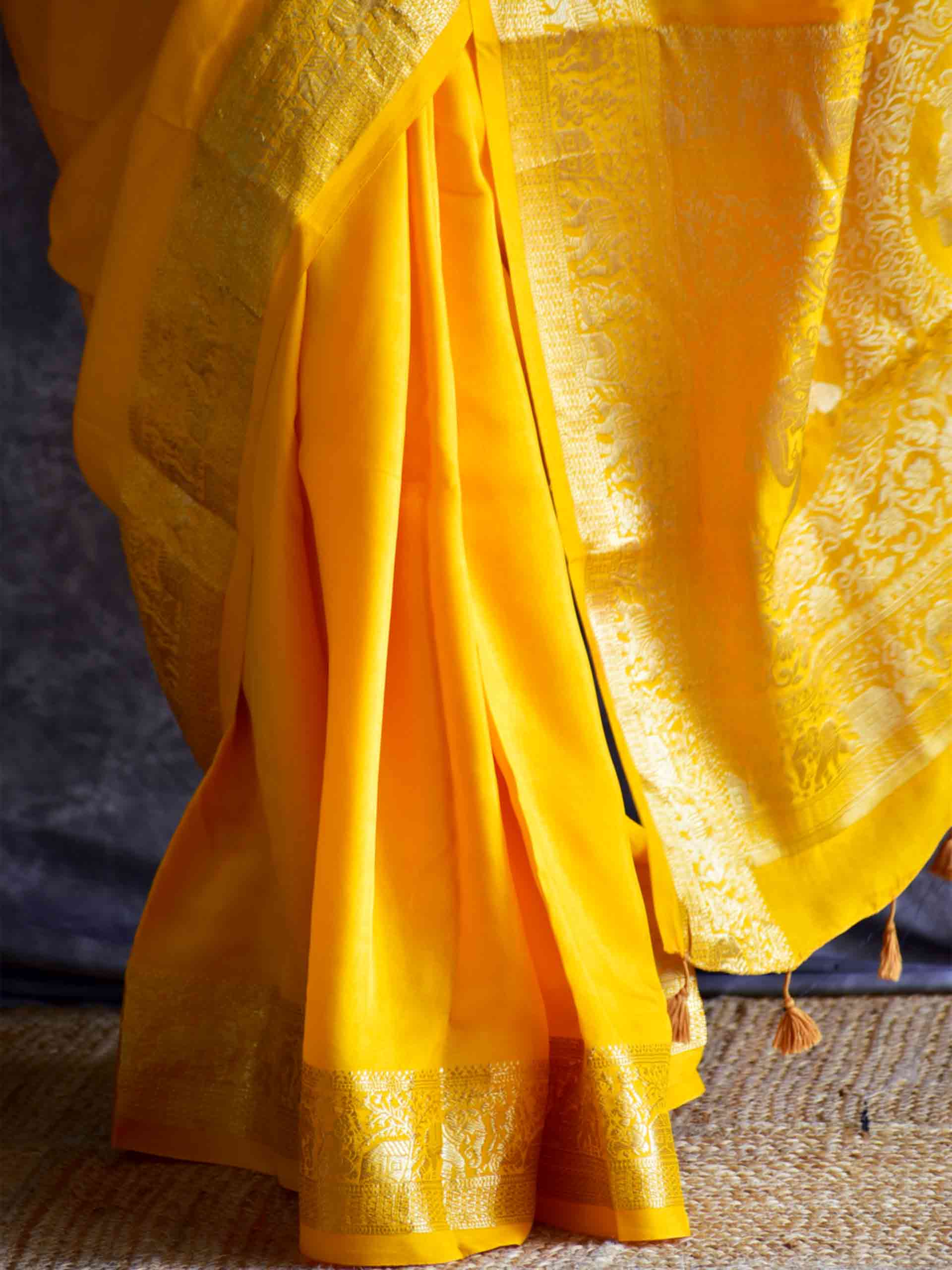 Kanak Pushpa - Dola silk zari pallu saree