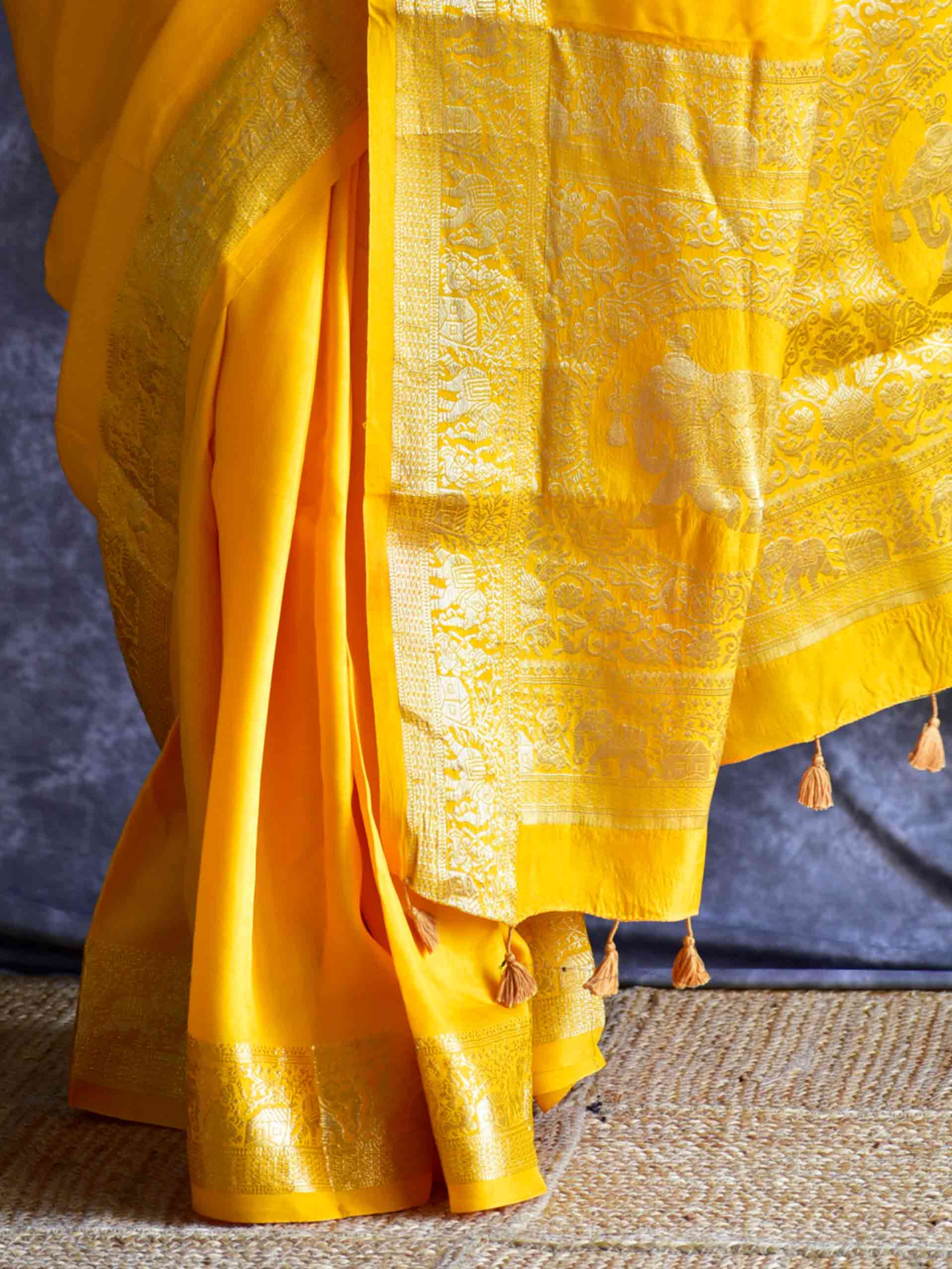 Kanak Pushpa - Dola silk zari pallu saree