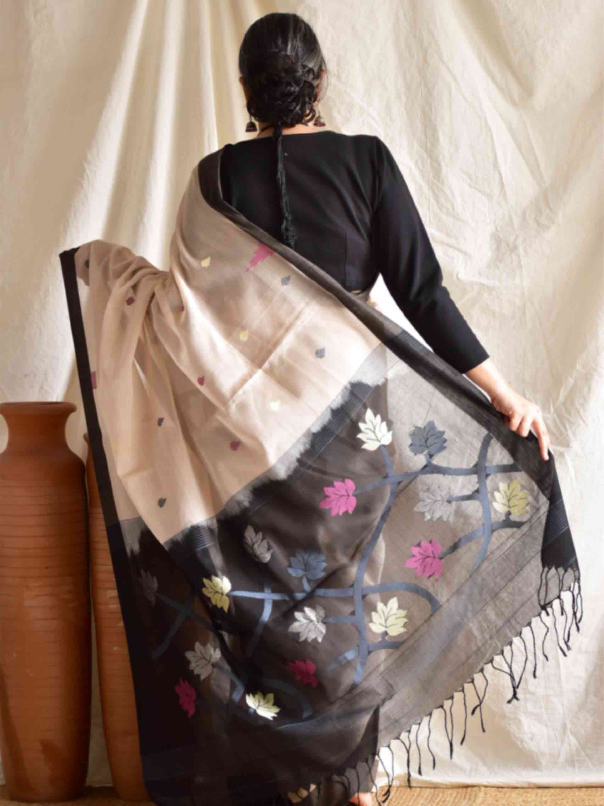 Safed phool - handloom Jamdani mul cotton saree