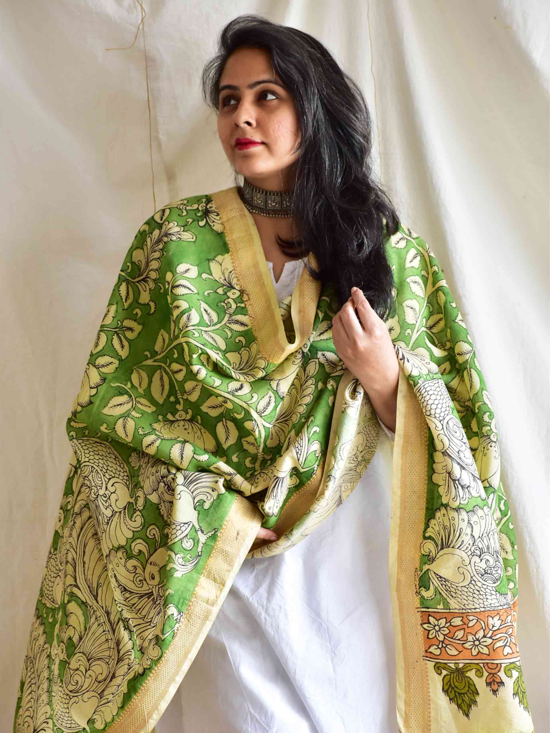 Ruswai - Bangalore silk handpainted kalamkari printed Dupatta