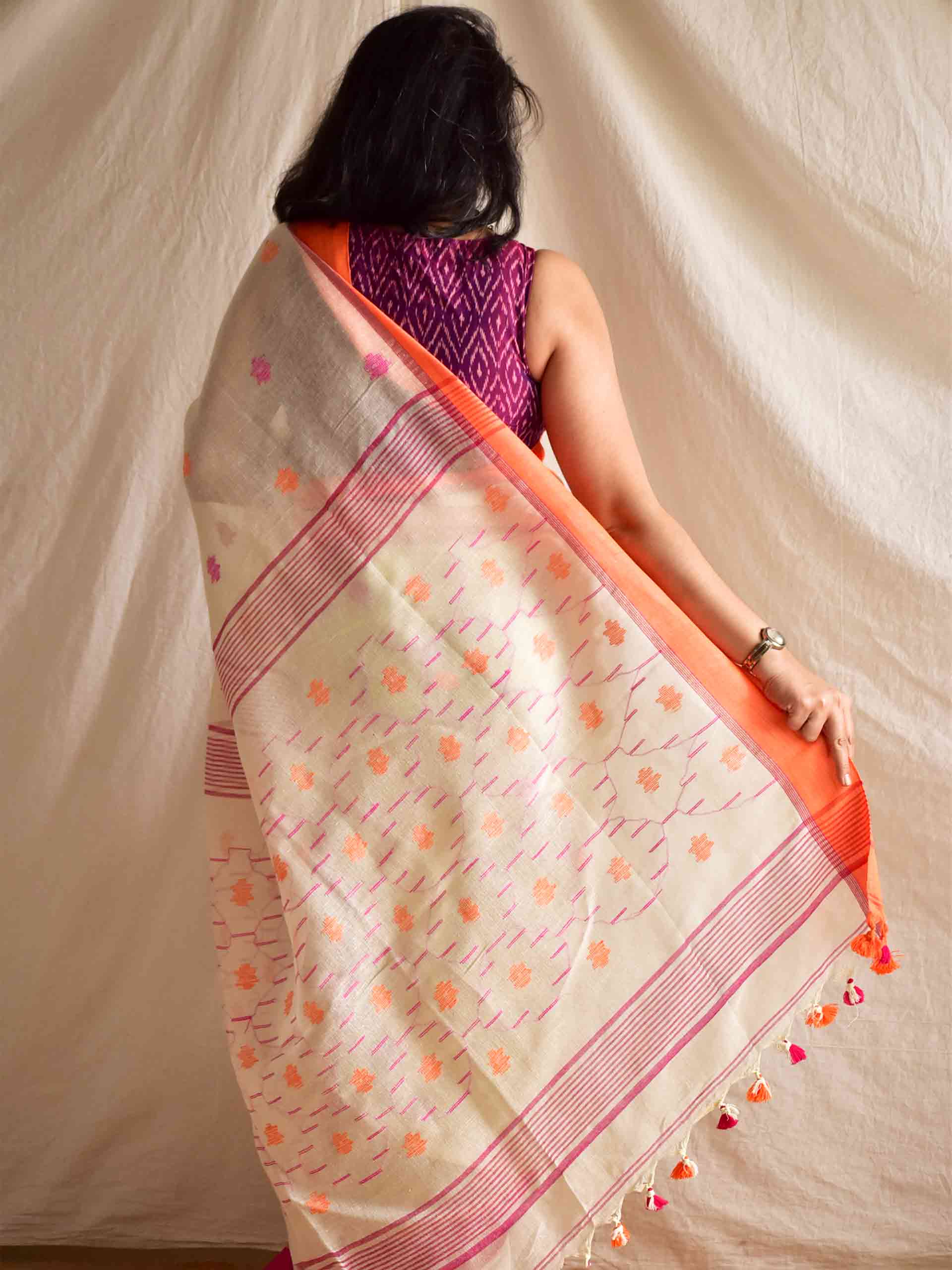 Himadri - linen Jamdani Saree