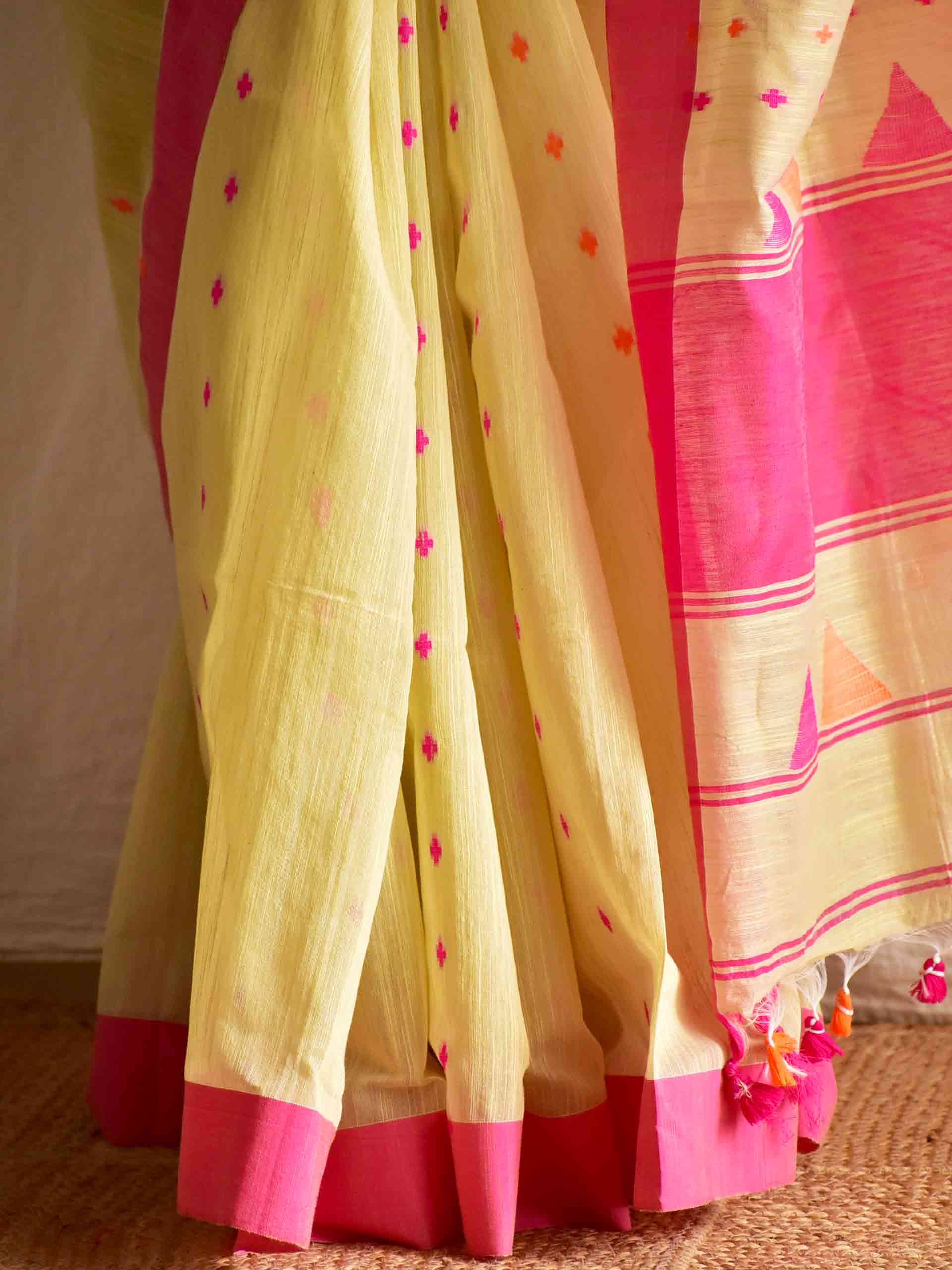 Navini - Jamdani Saree