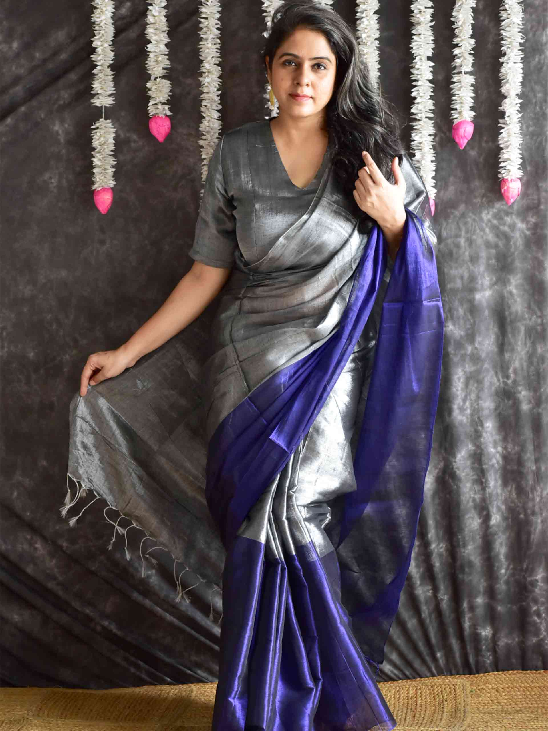 Abha - Dual Shaded Tissue Saree