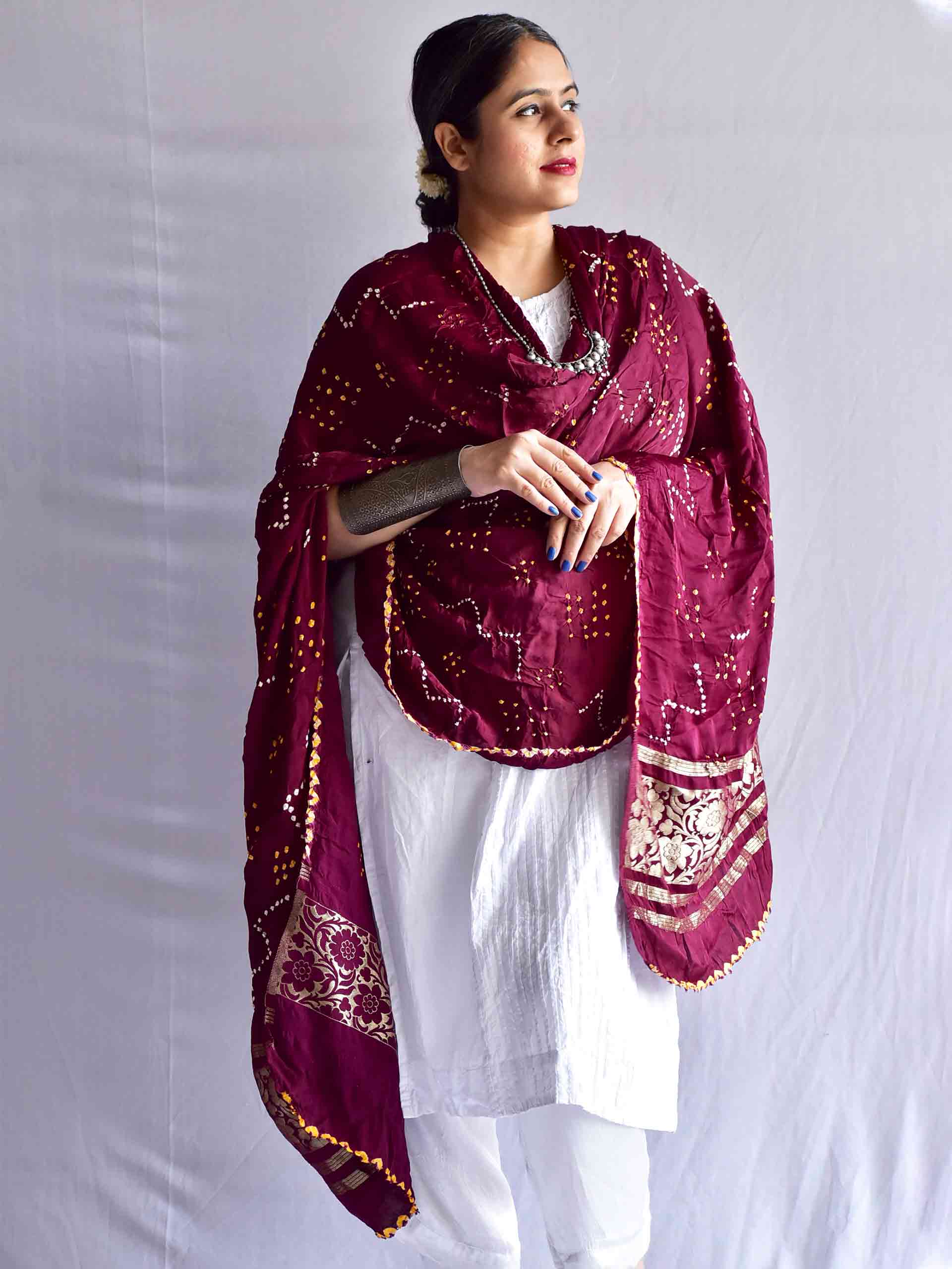 Raddish - Bandhani Gajji silk dupatta with zari