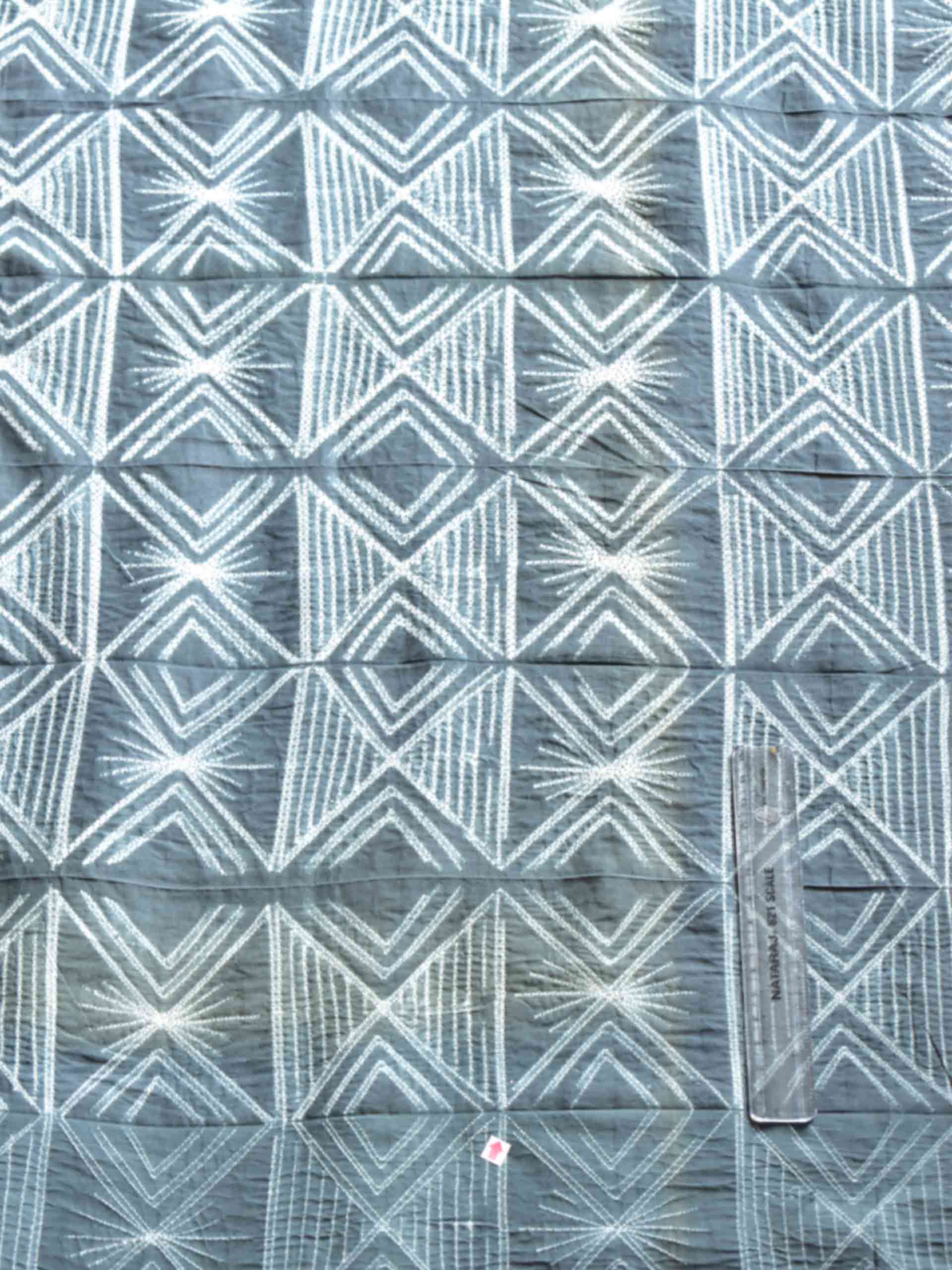 UD002 - Shibori mul saree