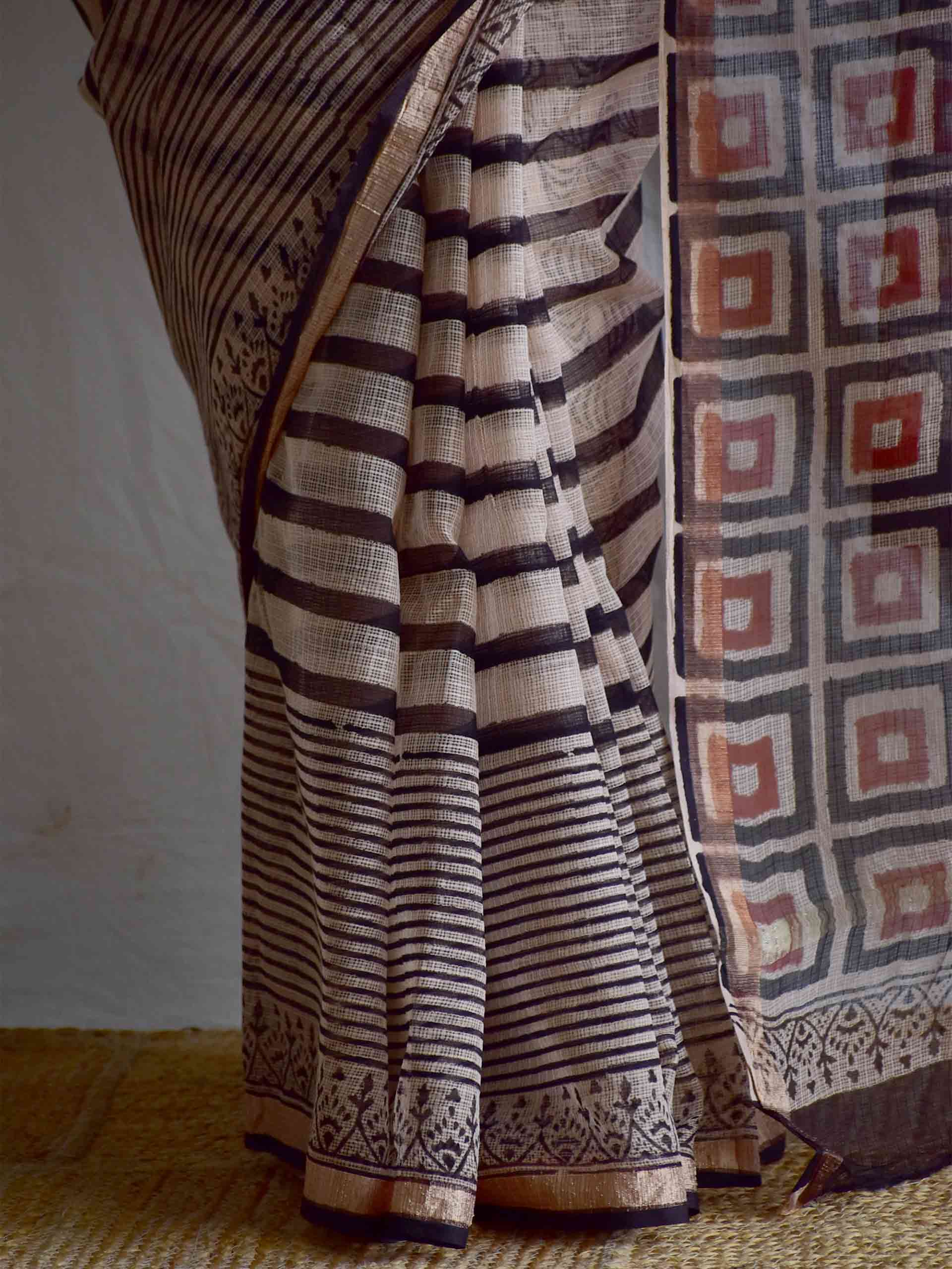 Saumya Dhara - Dabu Kota Doria Saree