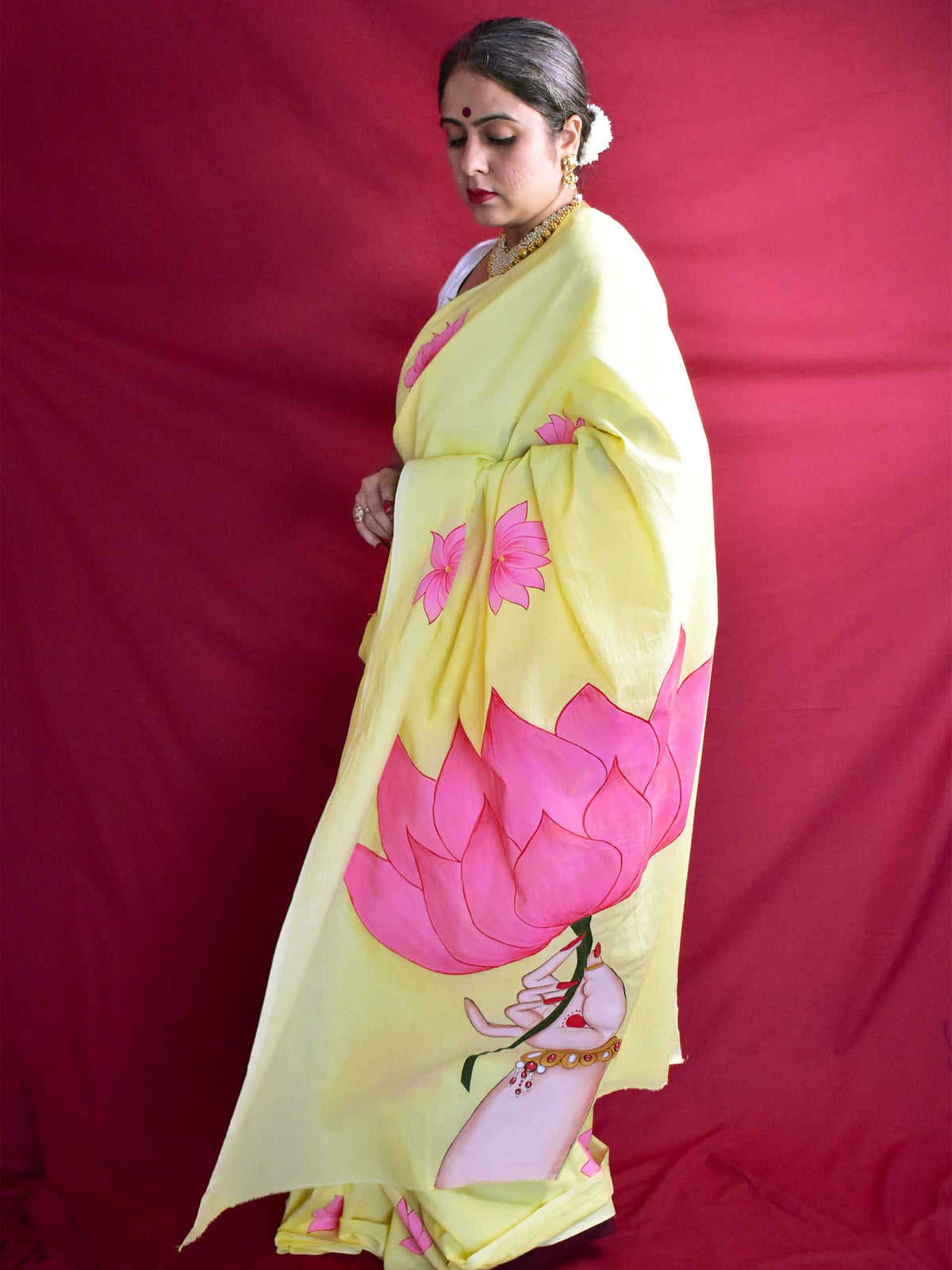 Kamal Arpan - Handpained saree