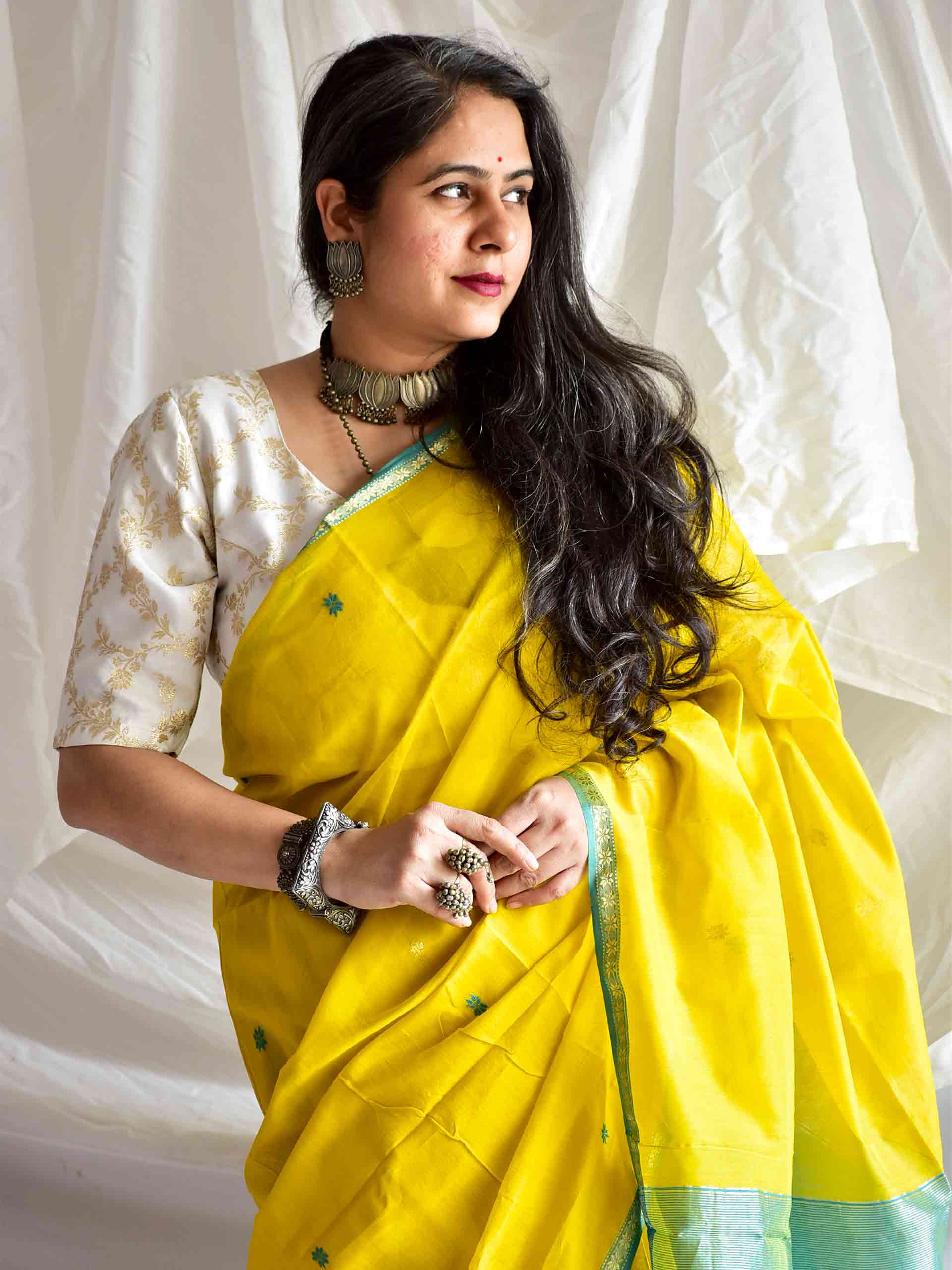 Sunny-  Maheshwari Handloom Silk Saree