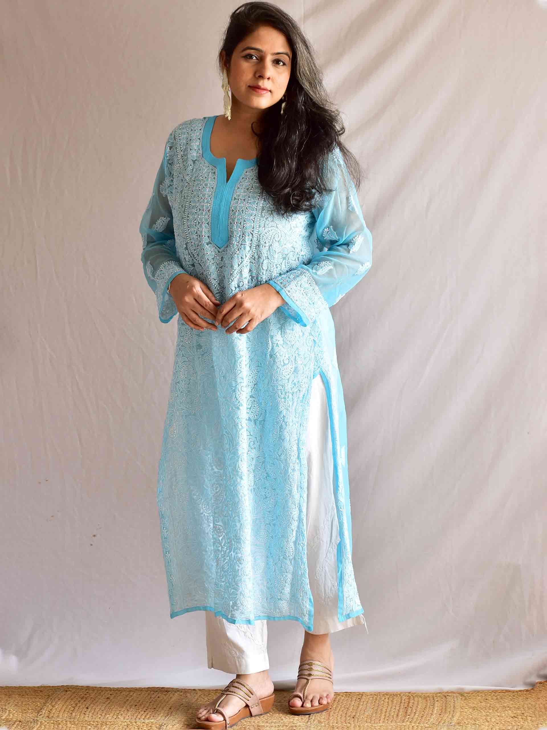 Mefil-e-rang - Chikankari Kurti