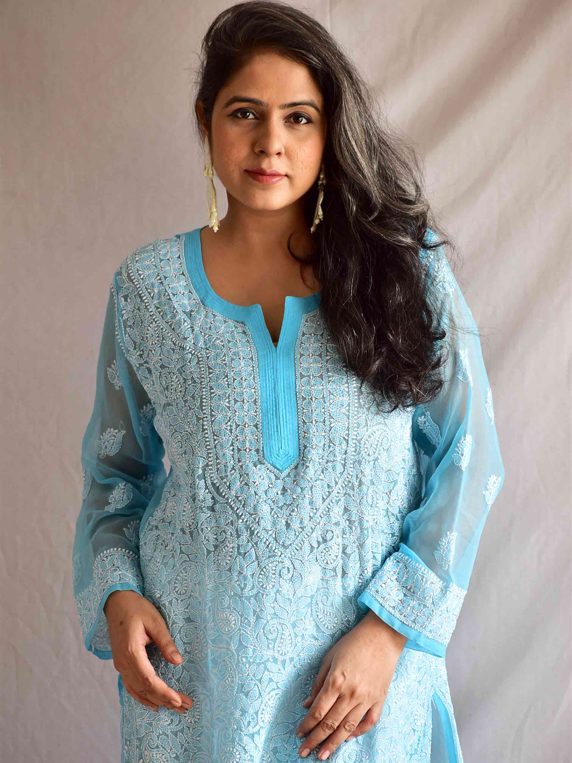 Mefil-e-rang - Chikankari Kurti