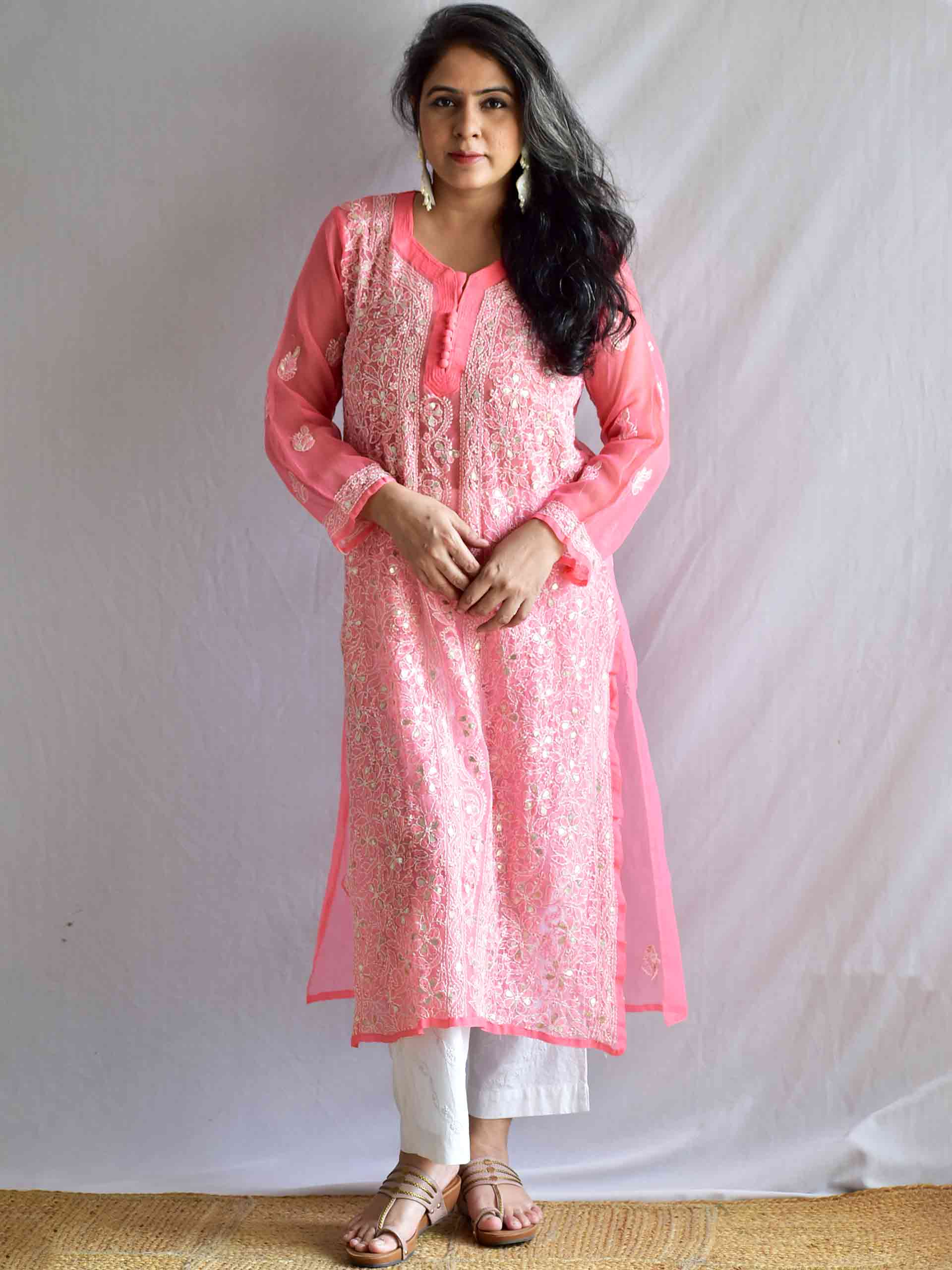 Gulaabi rang - Chikankari Kurta