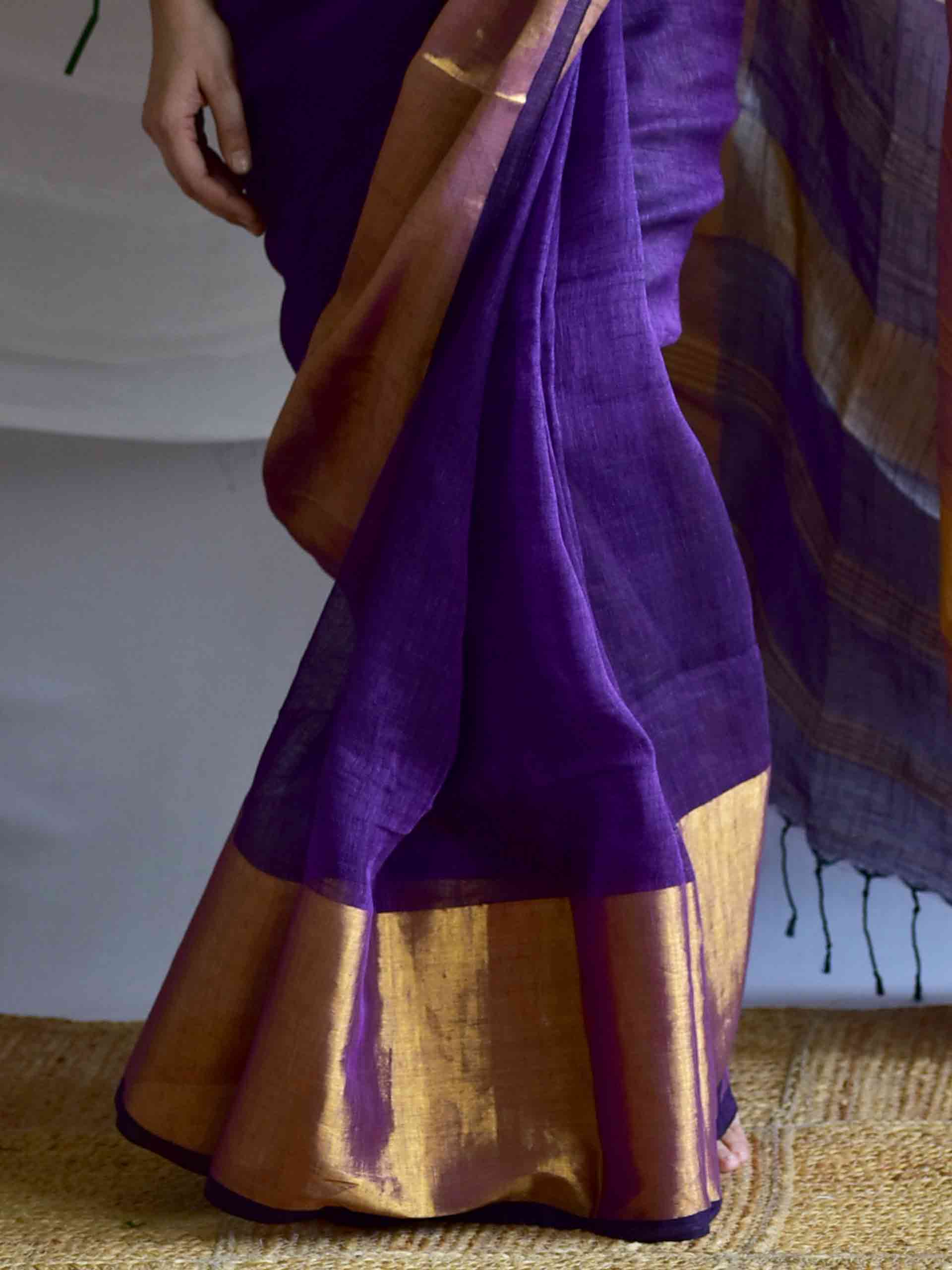 Royality - Linen zari Saree