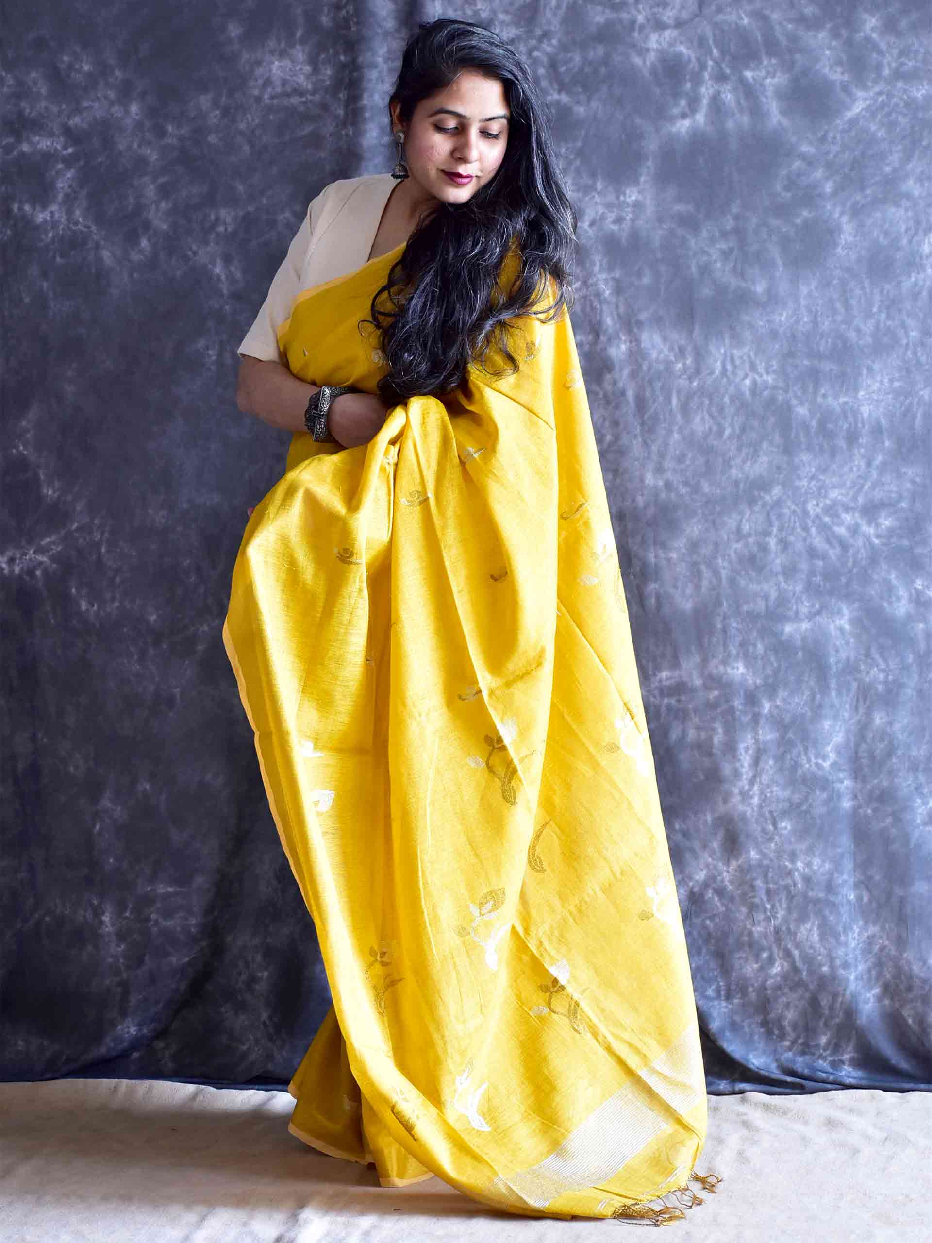 Minaar - Linen Tissue Saree