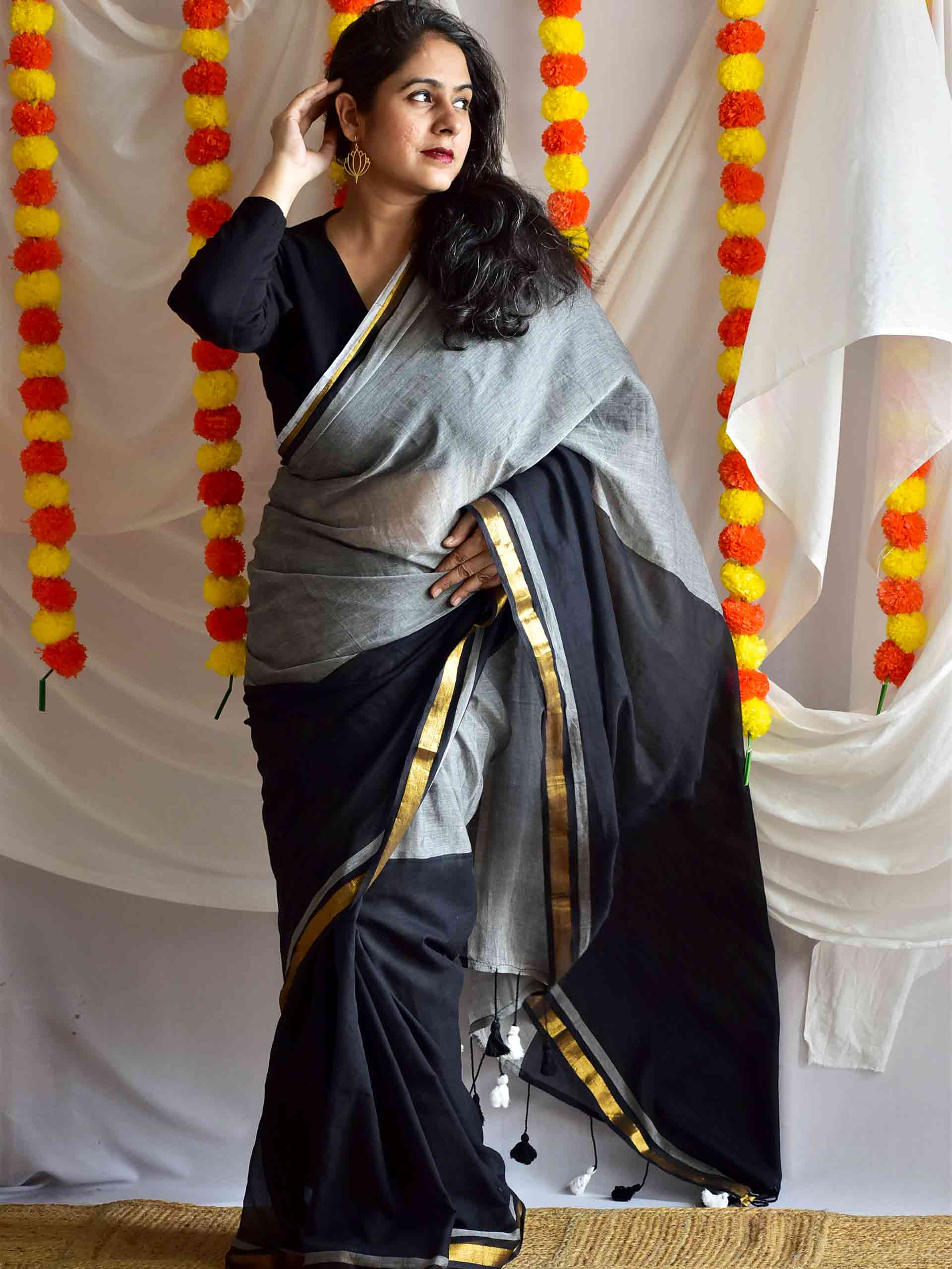 Ruswa - Mul Tissue Saree