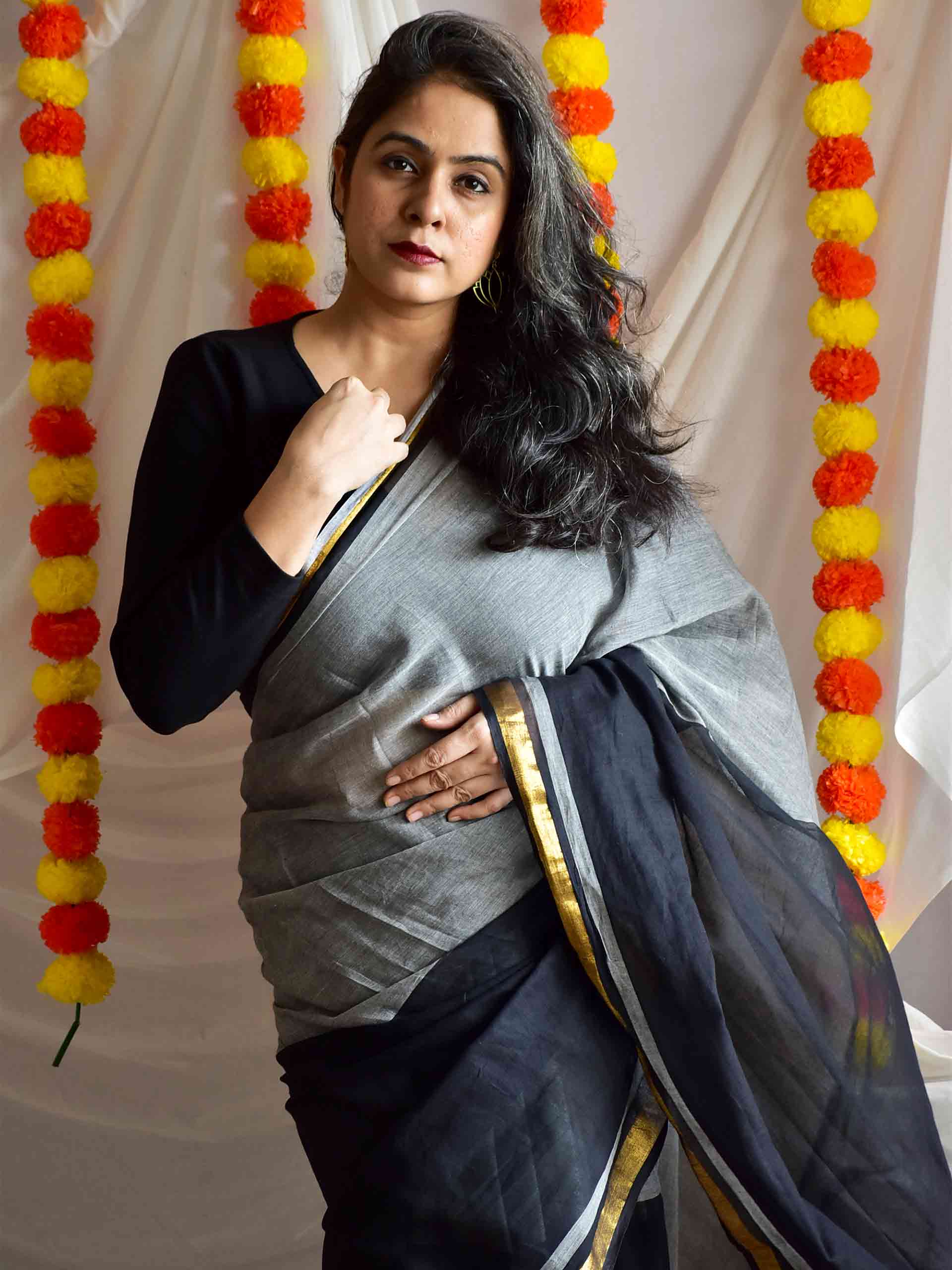Ruswa - Mul Tissue Saree