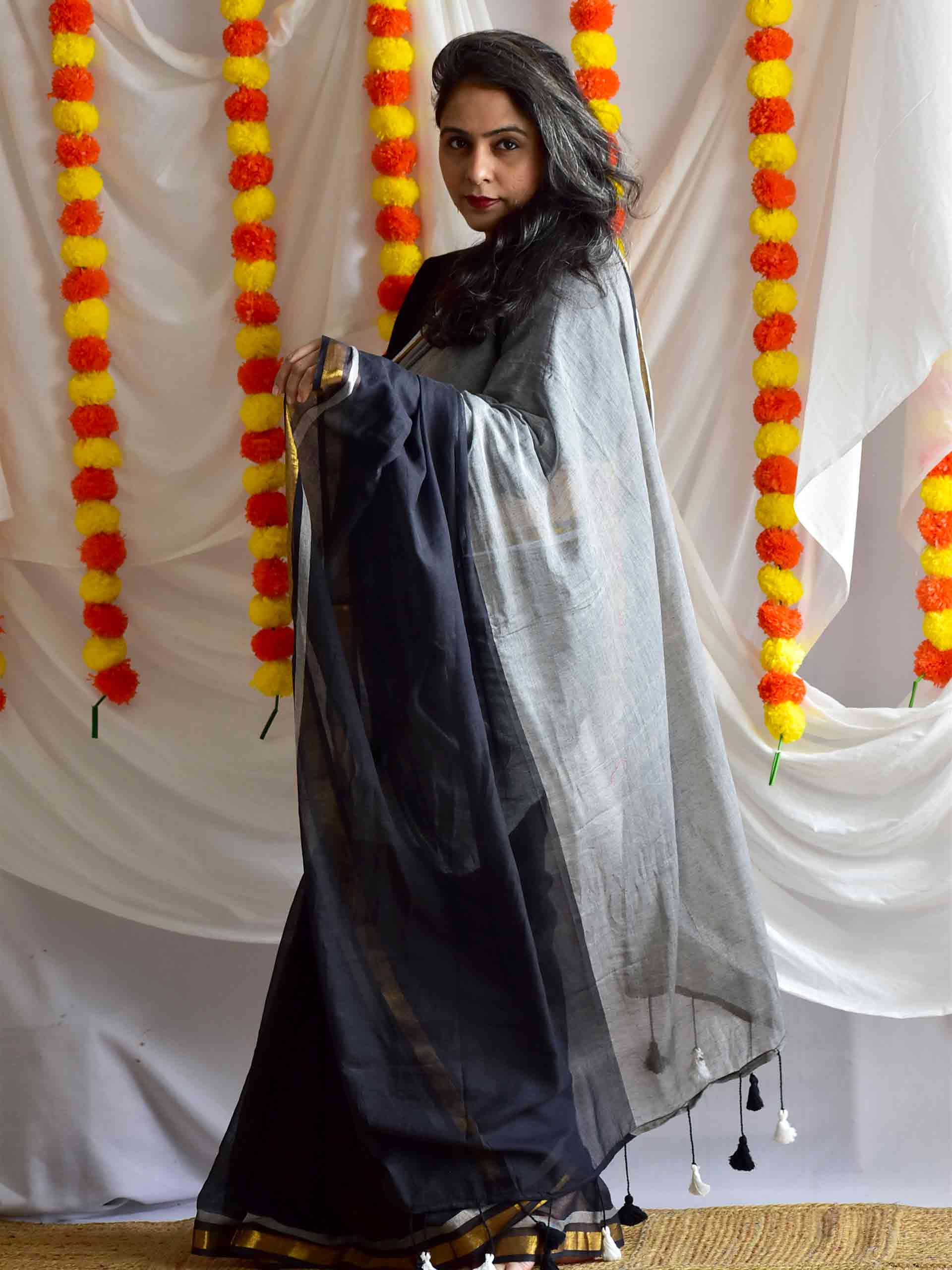Ruswa - Mul Tissue Saree