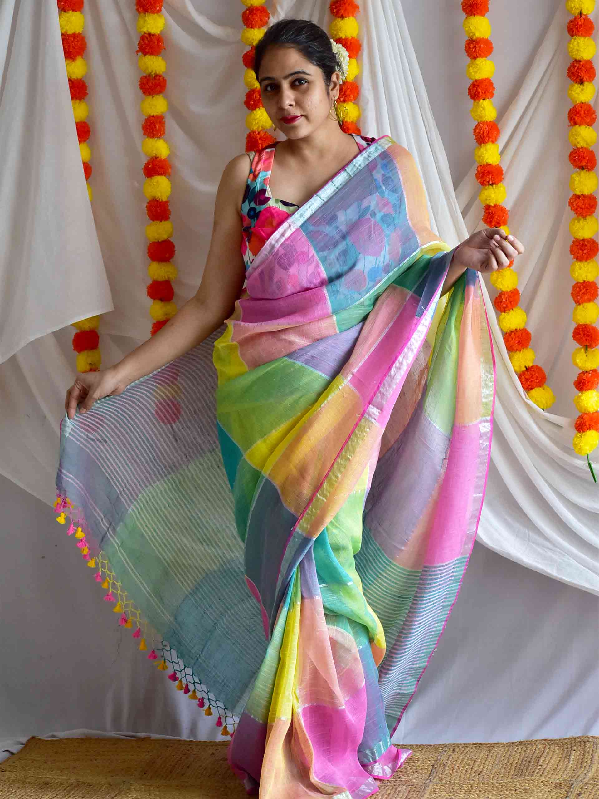 Rangrez - Linen zari Saree