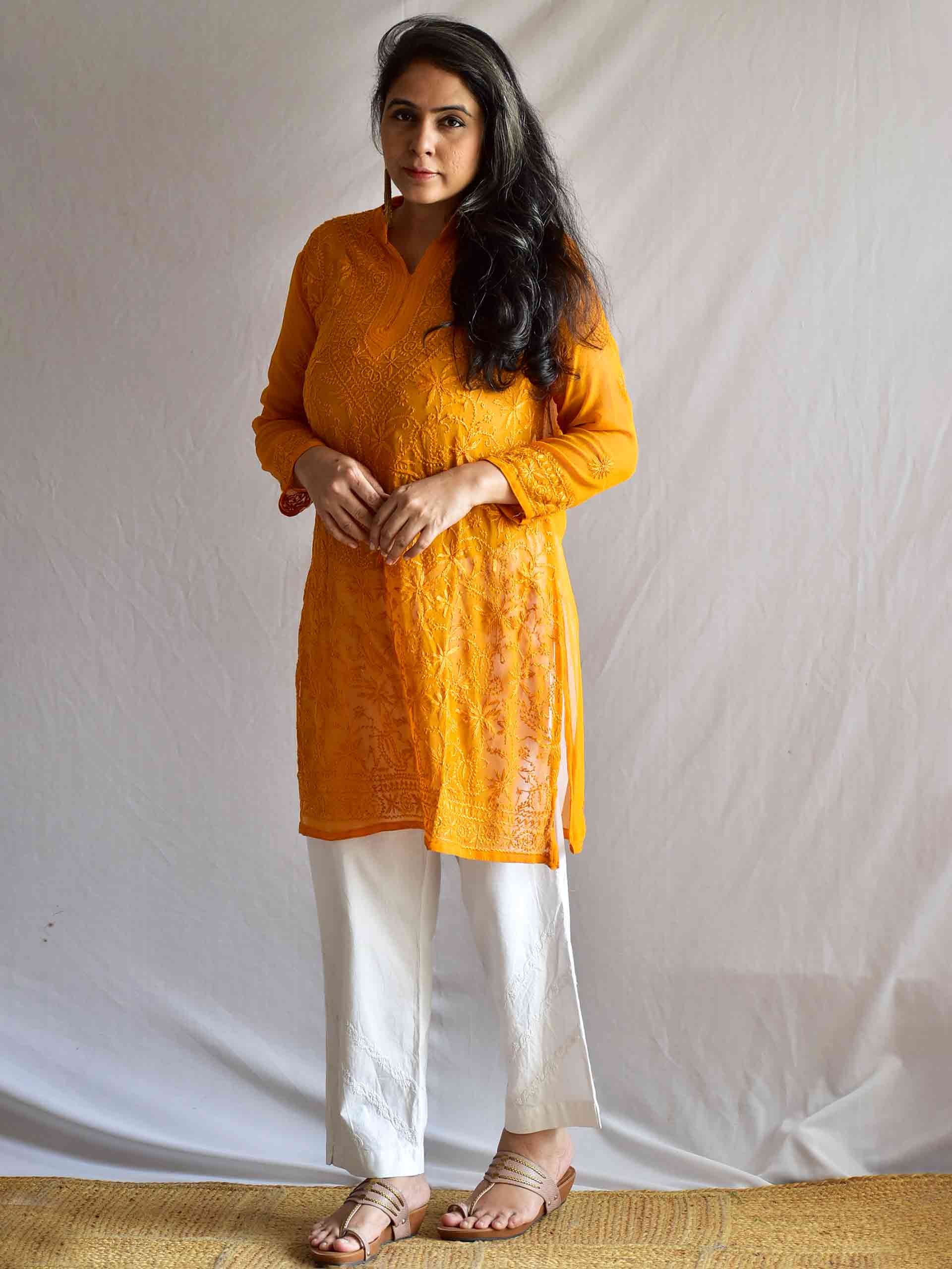 Aabaro - Chikankari Kurti