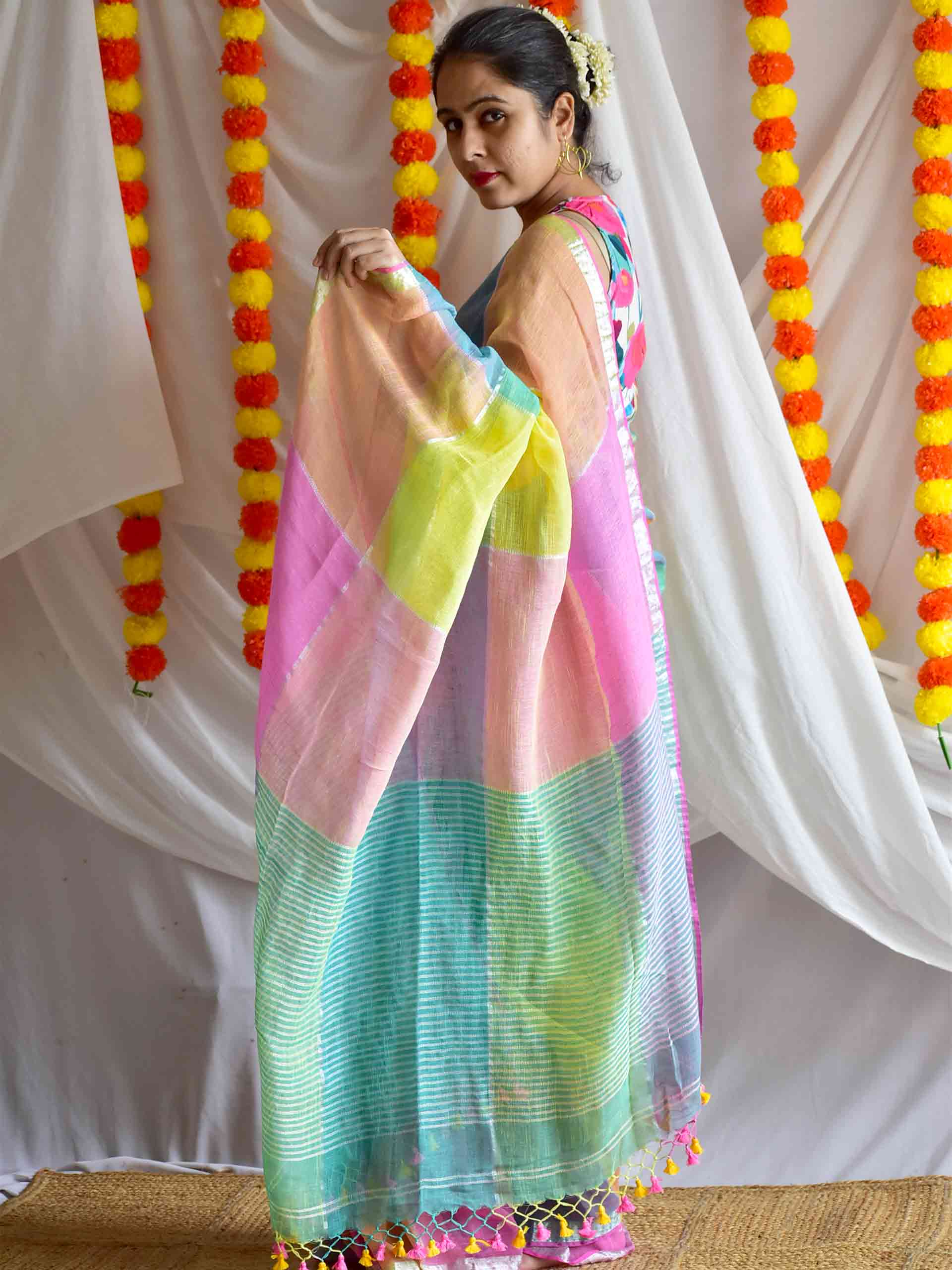 Rangrez - Linen zari Saree