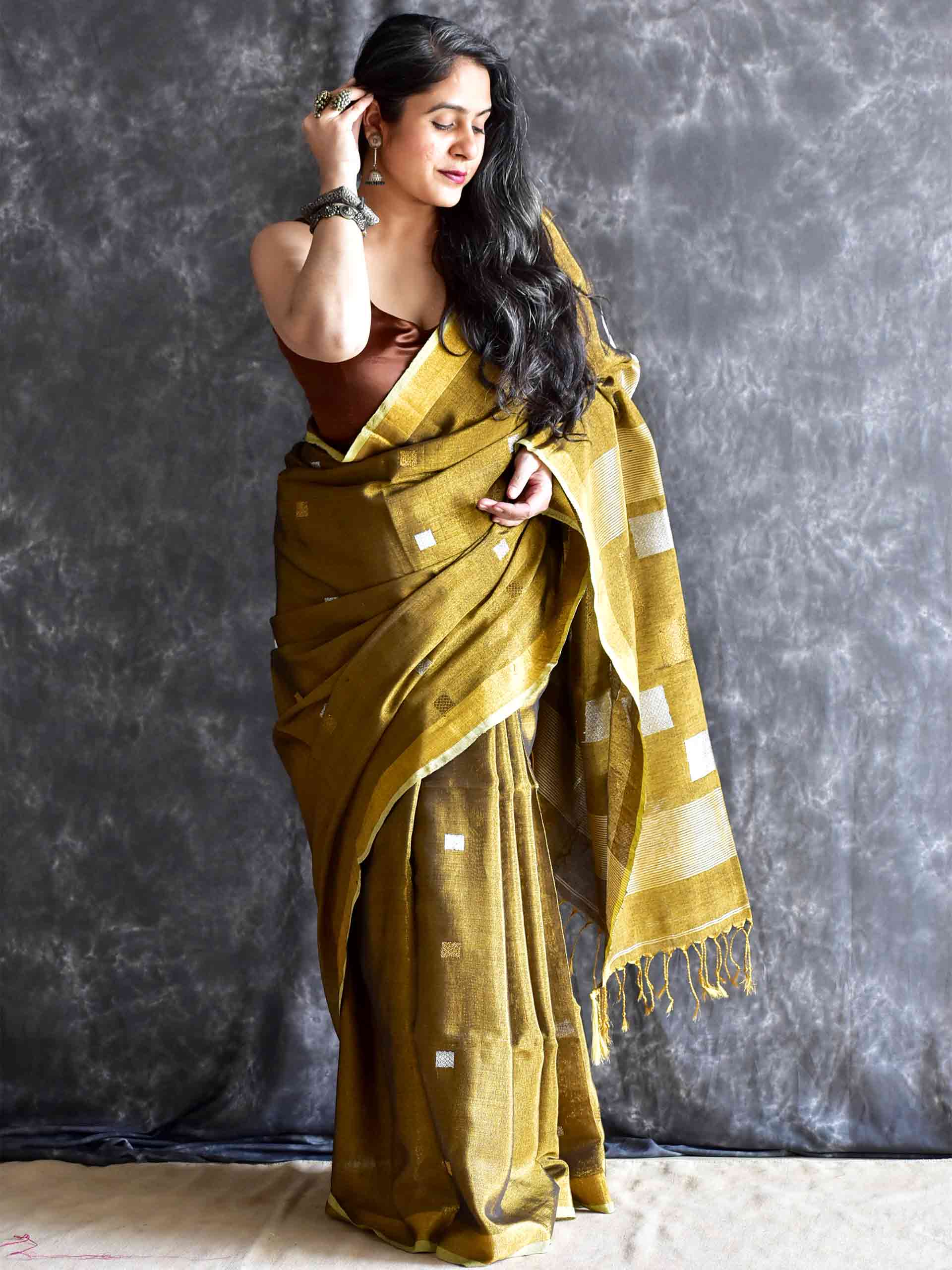 Gehna - Linen Tissue Saree