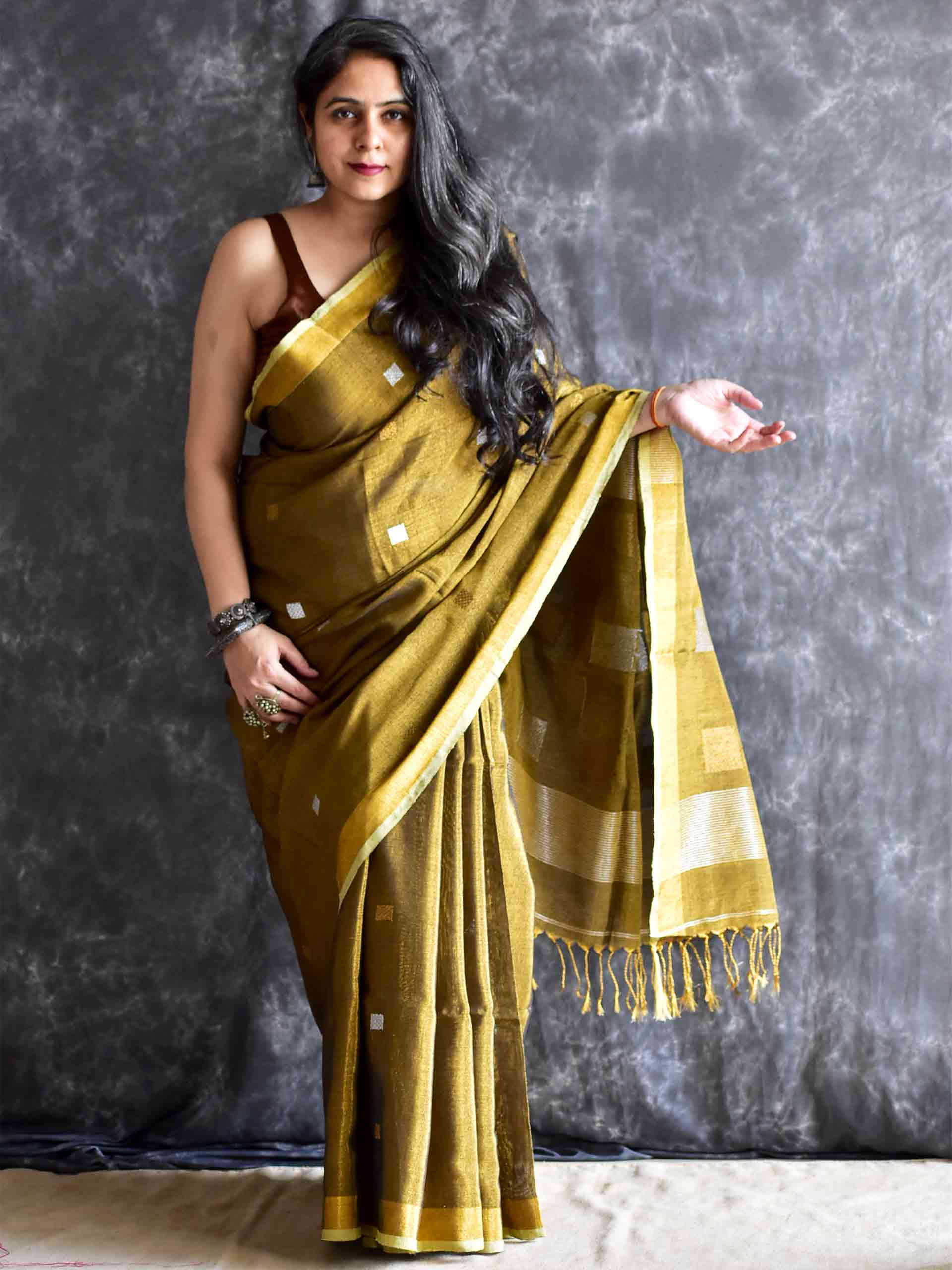 Gehna - Linen Tissue Saree
