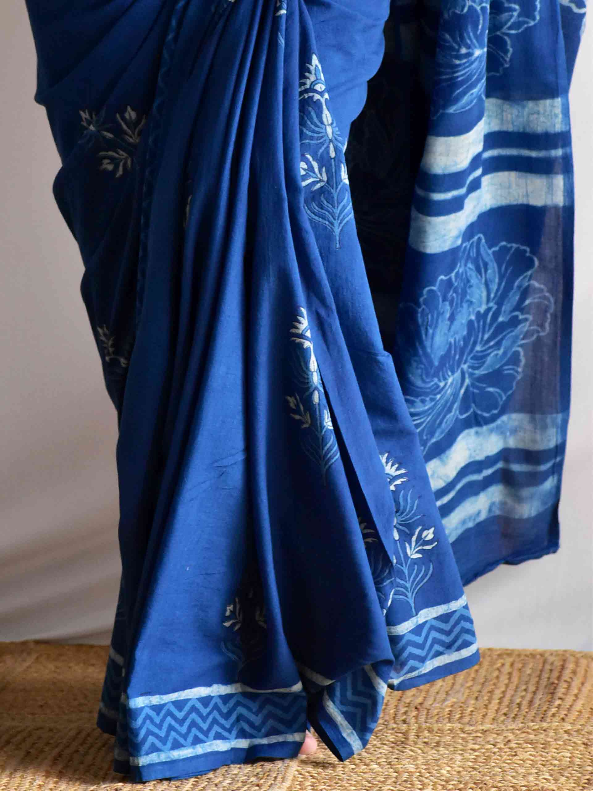 Ruhaniyat Indigo mul cotton saree