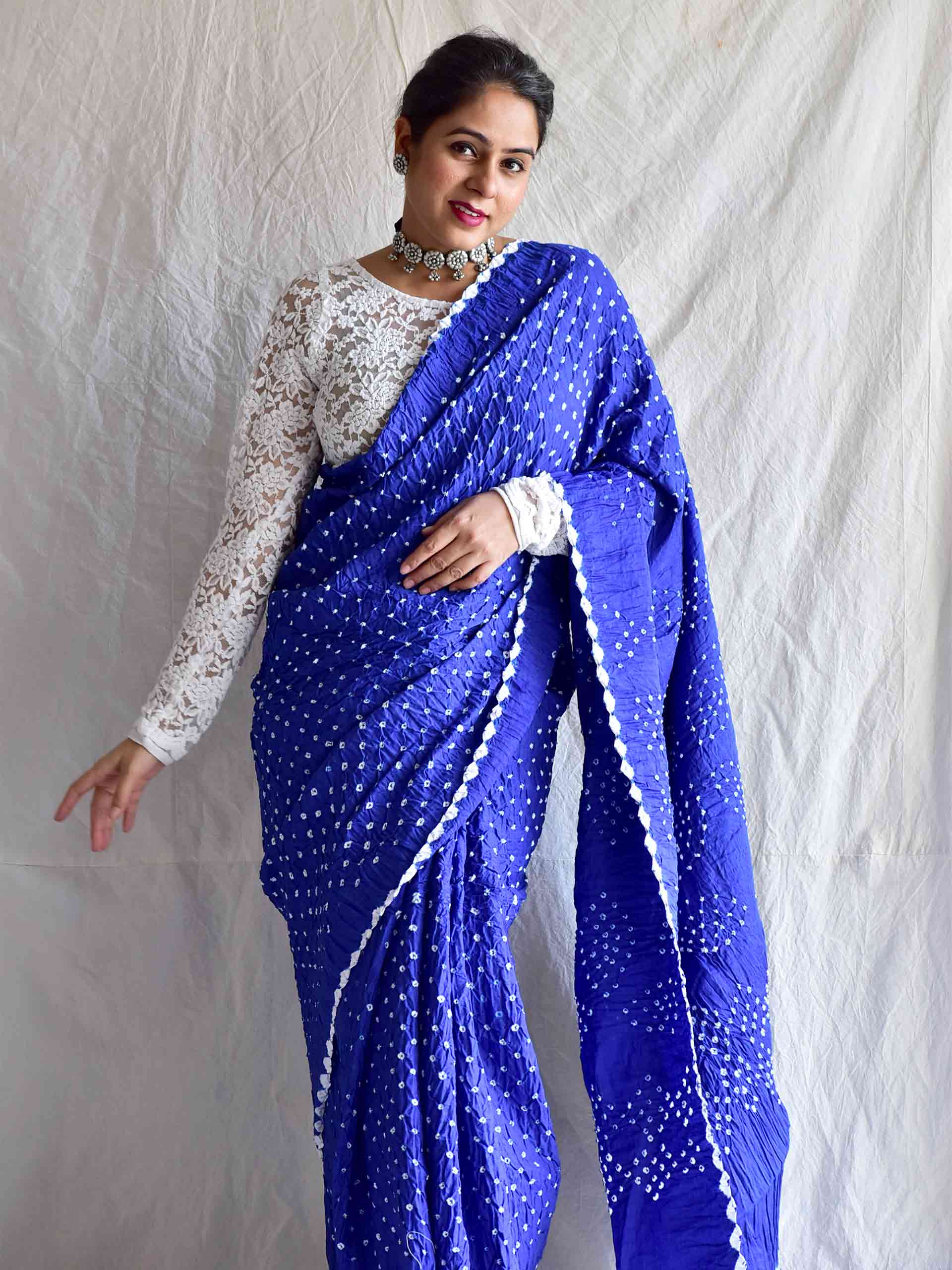 Neela ambar -  Bandhej Saree