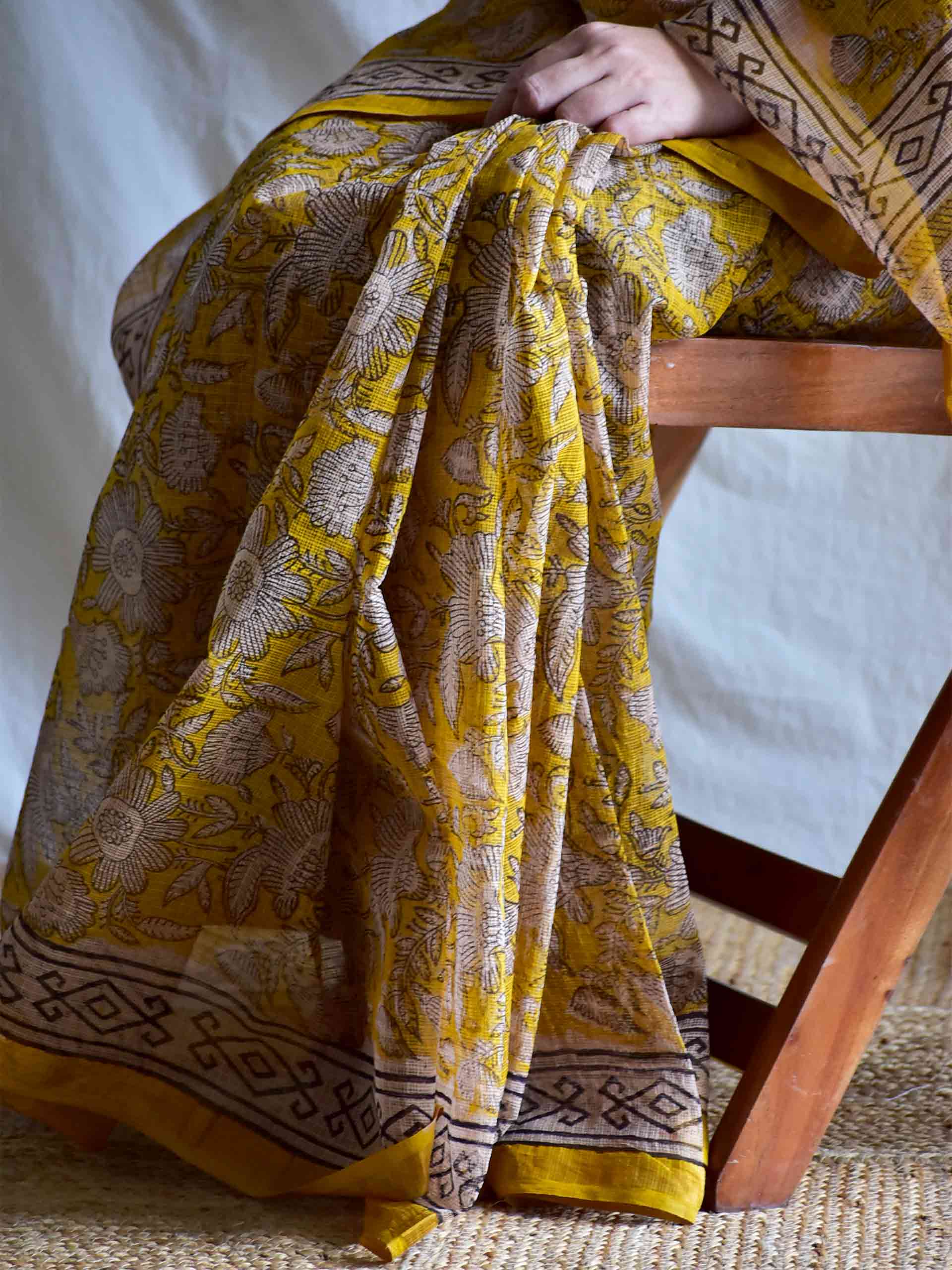Genda - Dabu Kota Doria Saree
