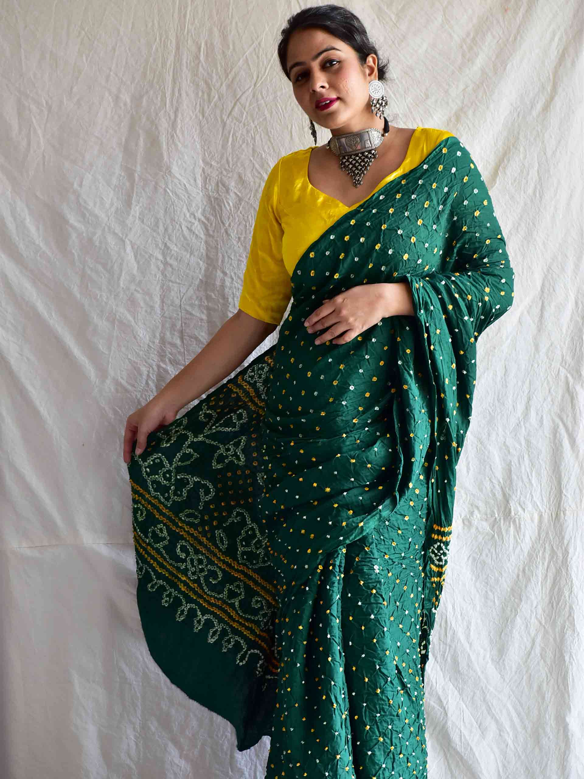 Hari Mirch -  Bandhej Saree