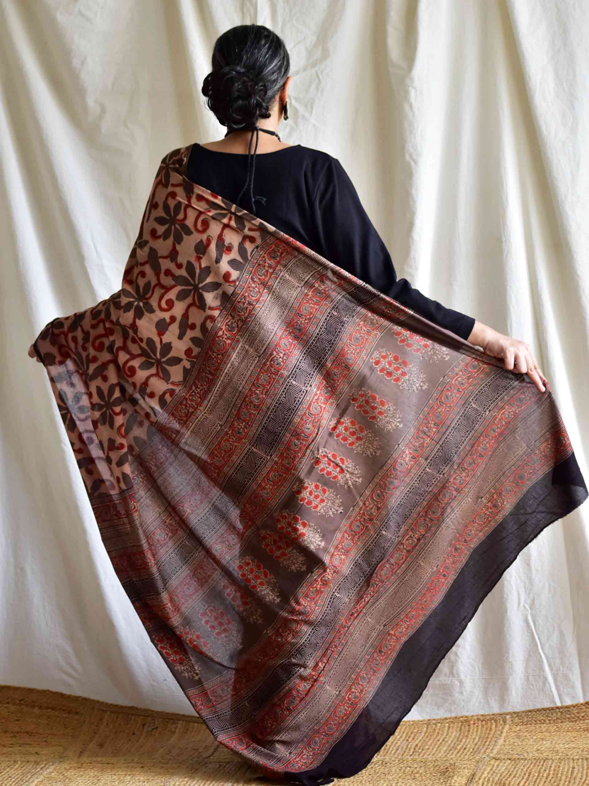 The  autumn- Mul cotton saree
