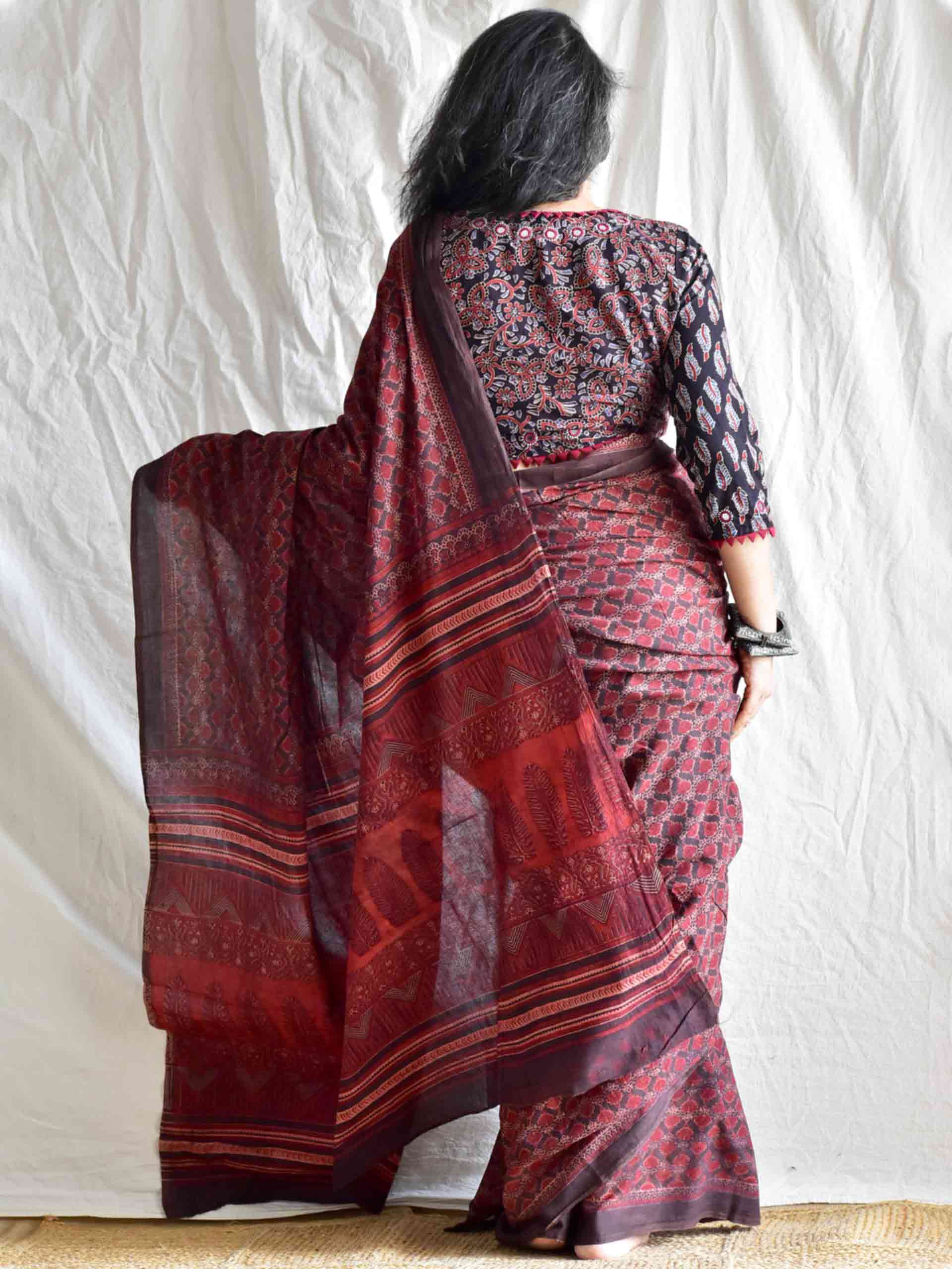Vastramaya Dabu mul cotton saree