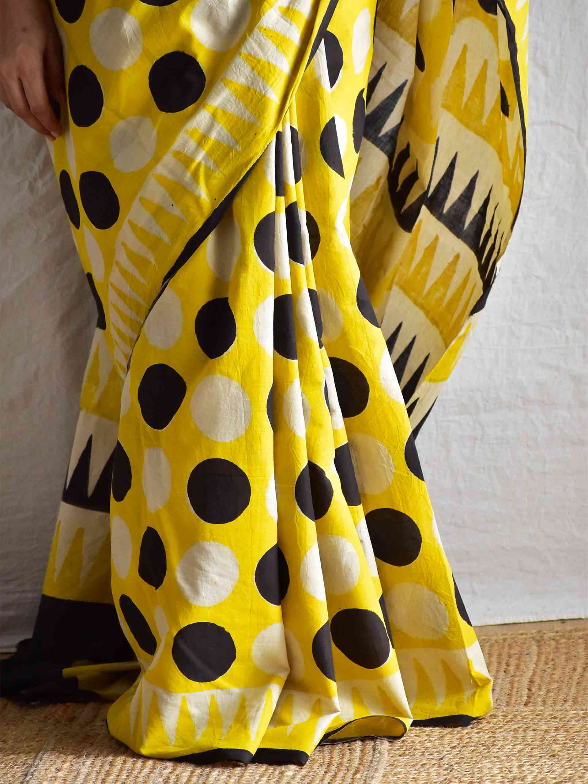 Sun daze - Dabu cotton saree