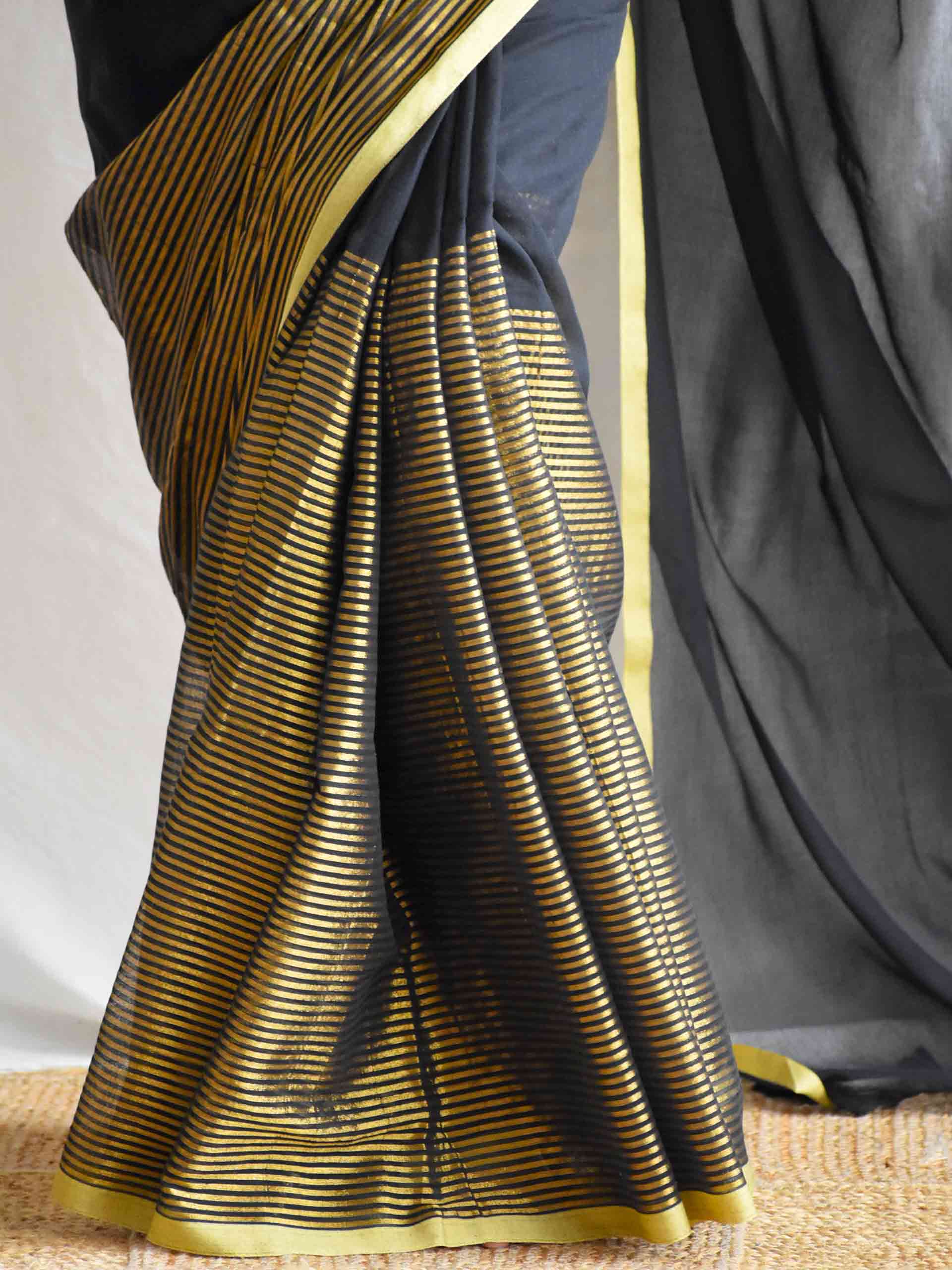 Onyx - Mul tissue border Saree