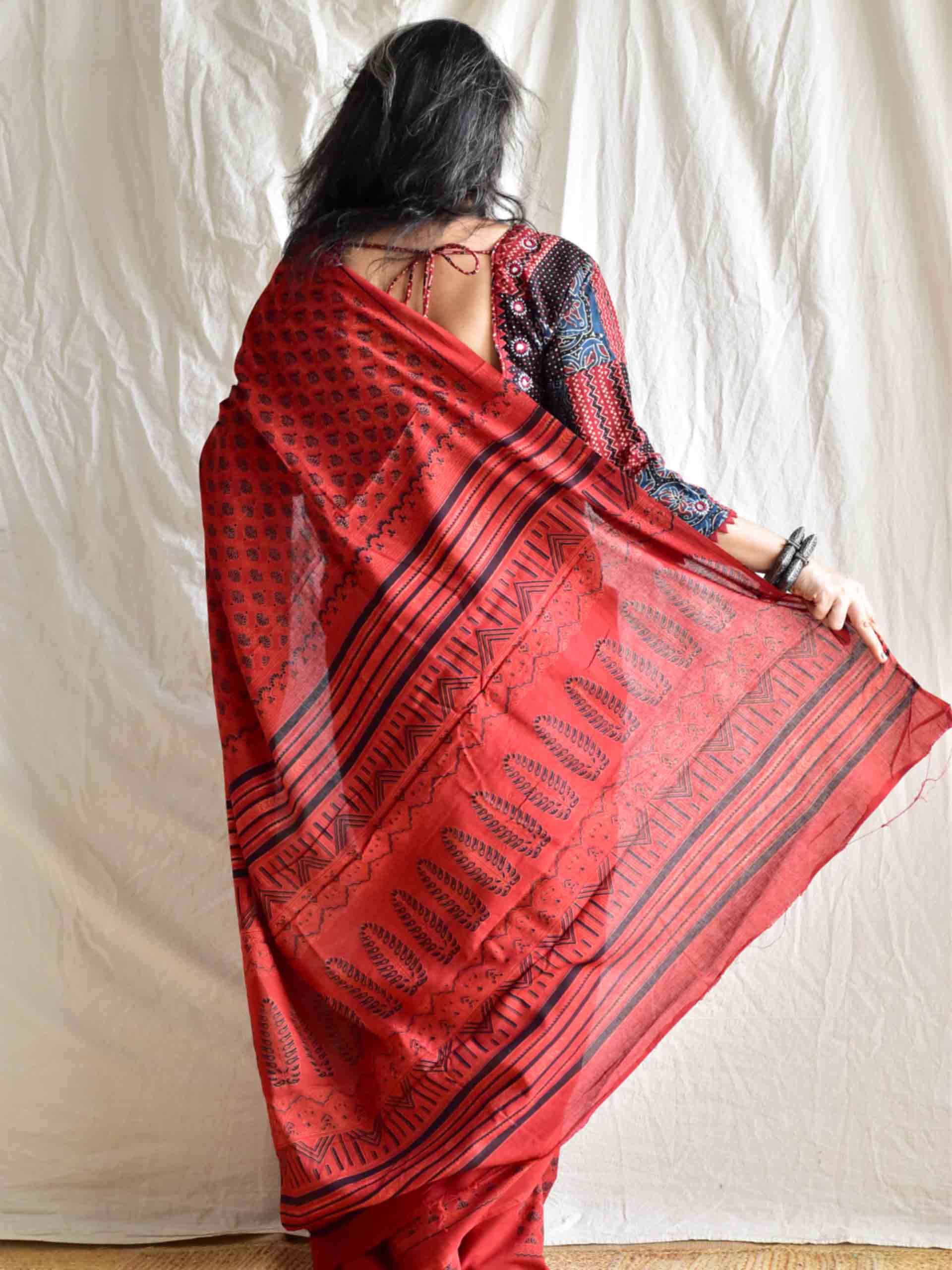 Chitra  Dabu mul cotton saree