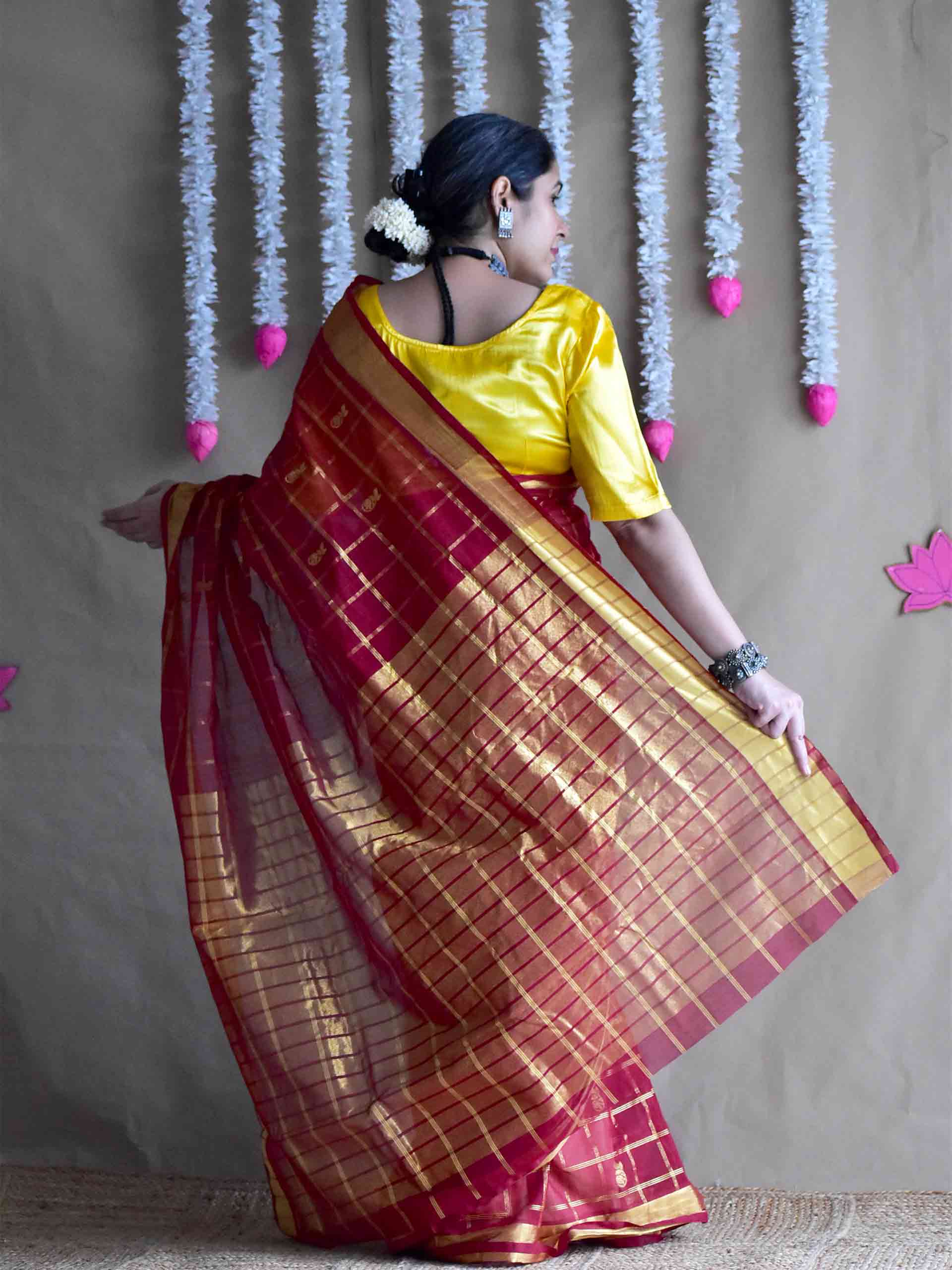 Mor - Venkatagiri handloom zari boota saree