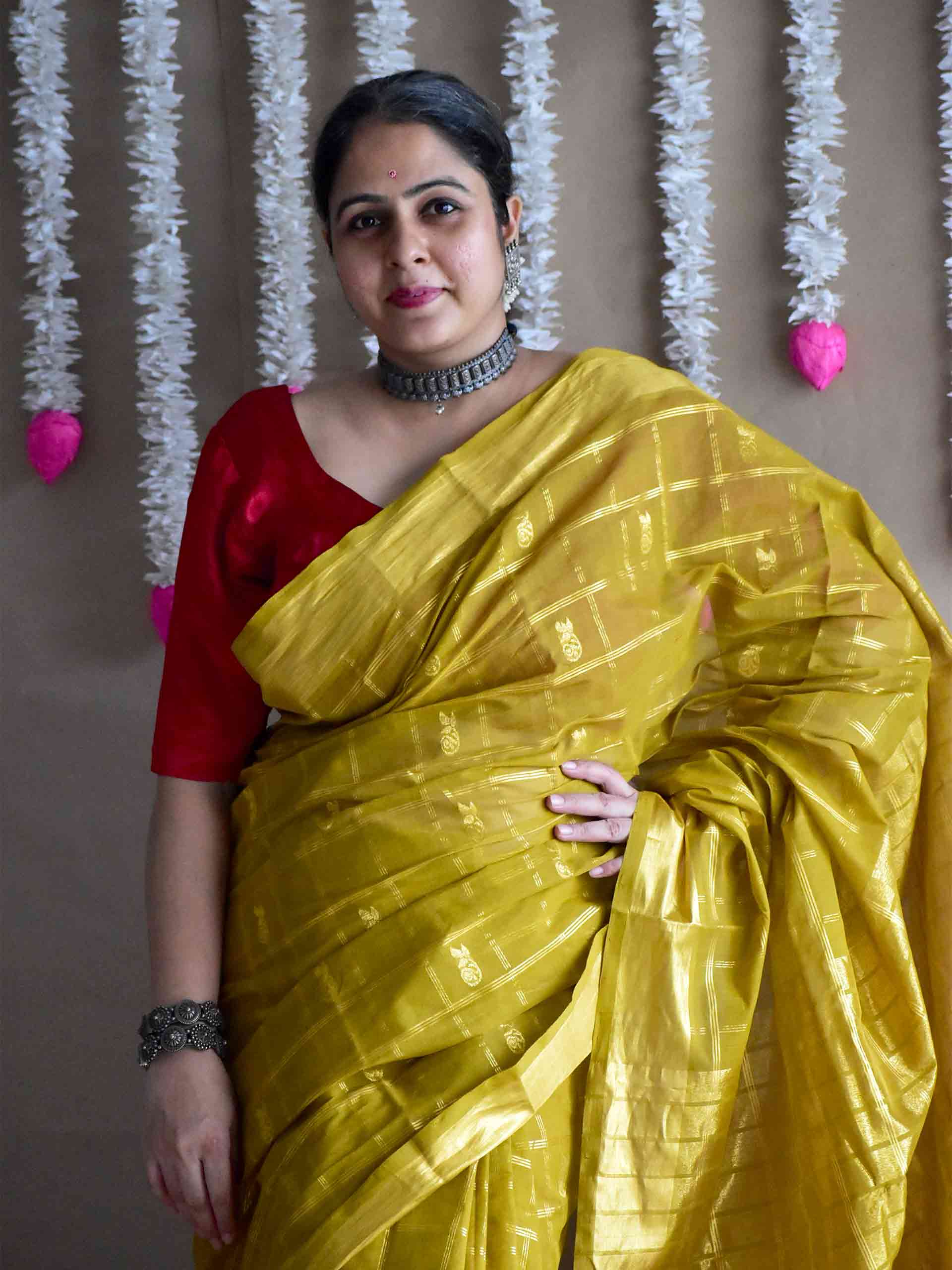 Mrinal- Venkatagiri handloom zari boota saree
