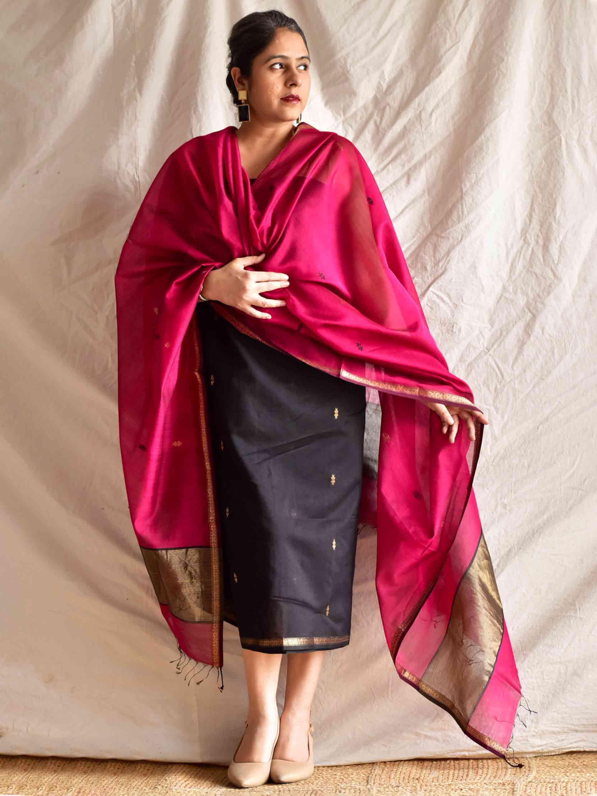 Gluaabi phool - Handloom Maheshwari silk 2 pc suit set