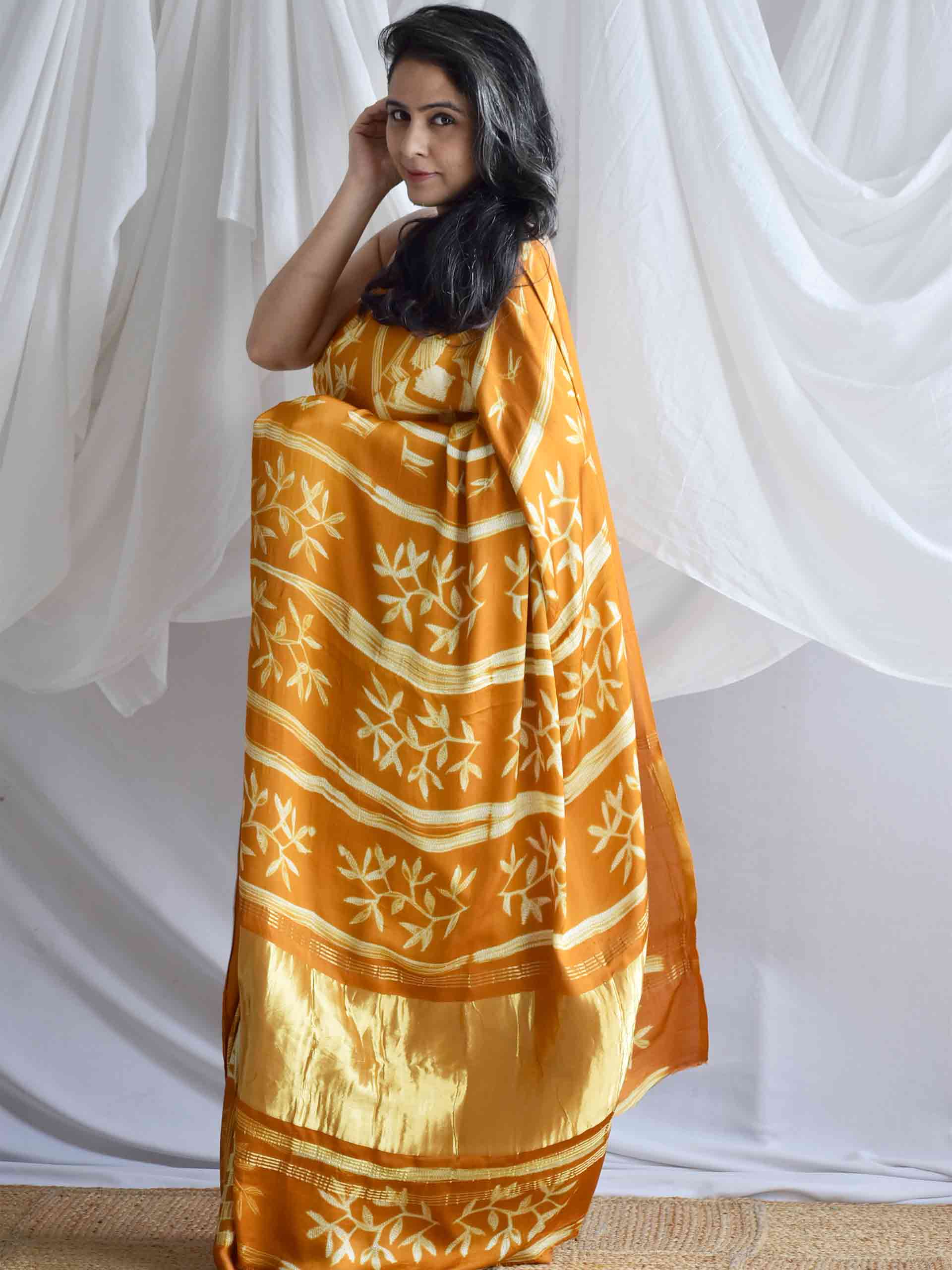 Gehre rang - Shibori Modal silk saree