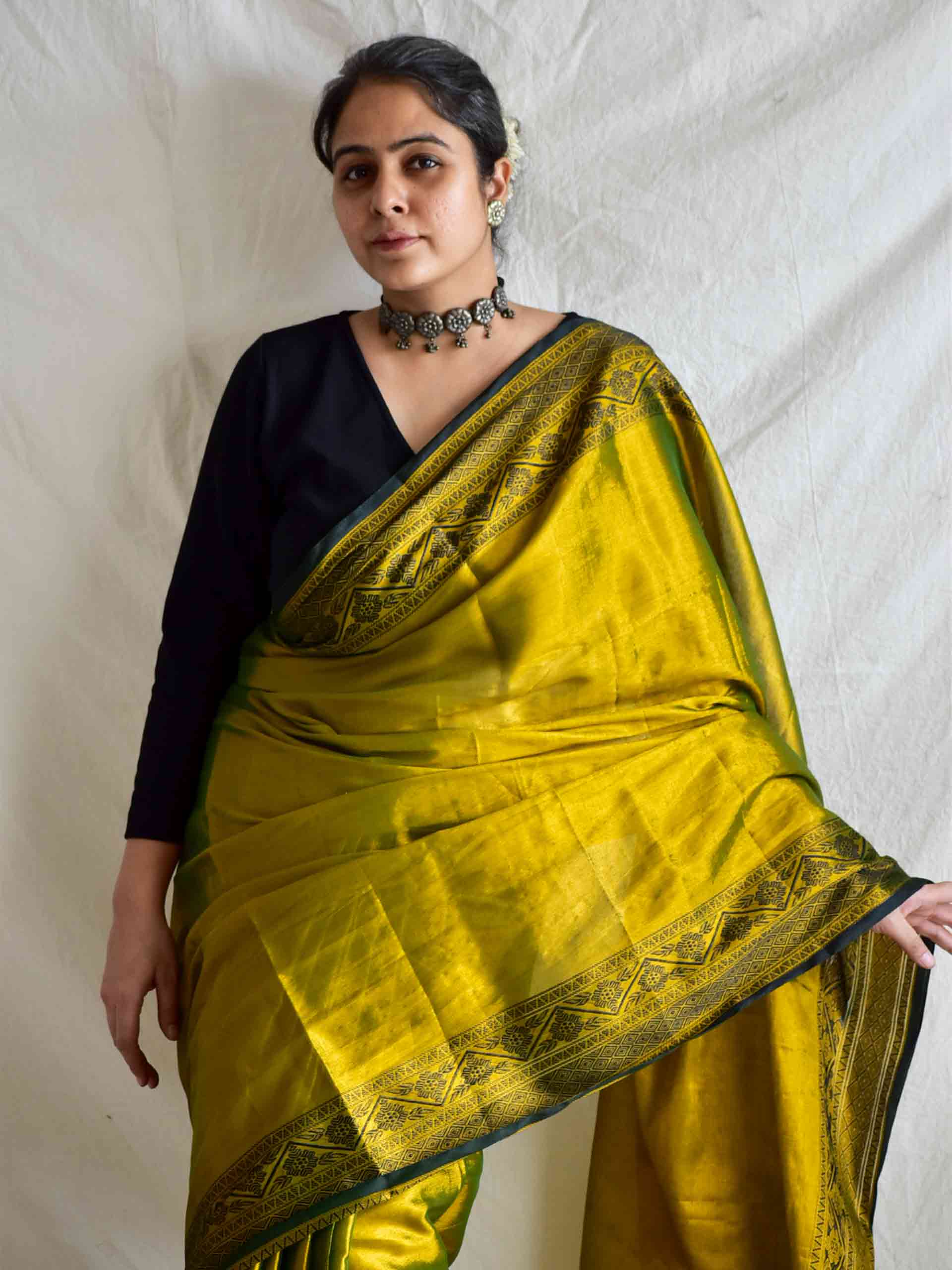 Khwaabeeda - Tissue Saree