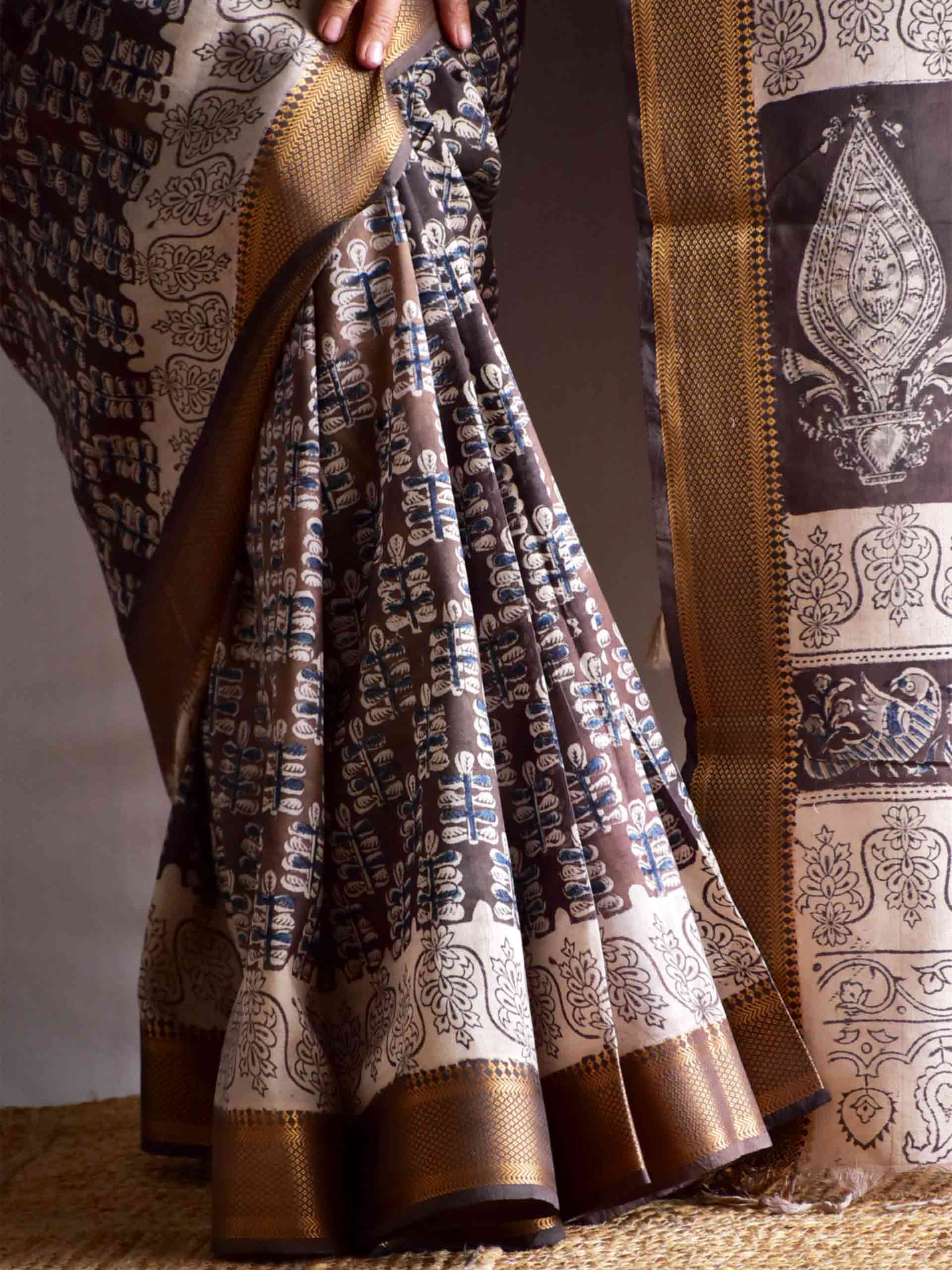 Chaya - kalamkari printed Bangalore Silk nizam border saree