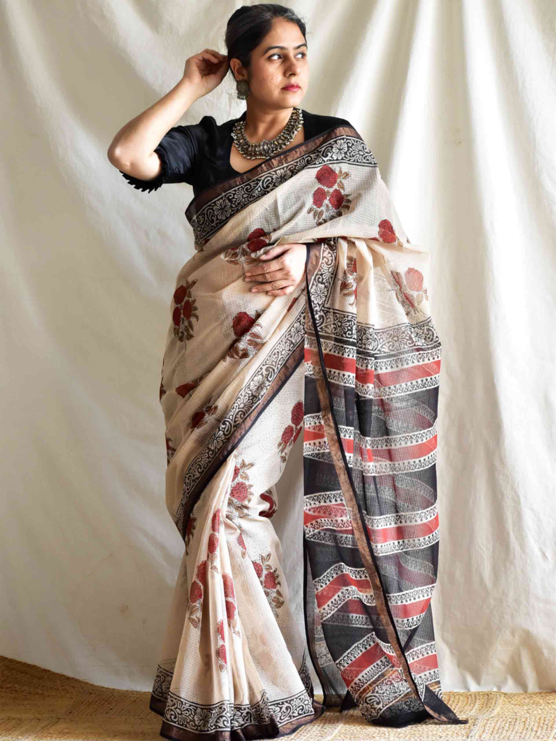 Guldasta - Dabu Kota Doria Saree