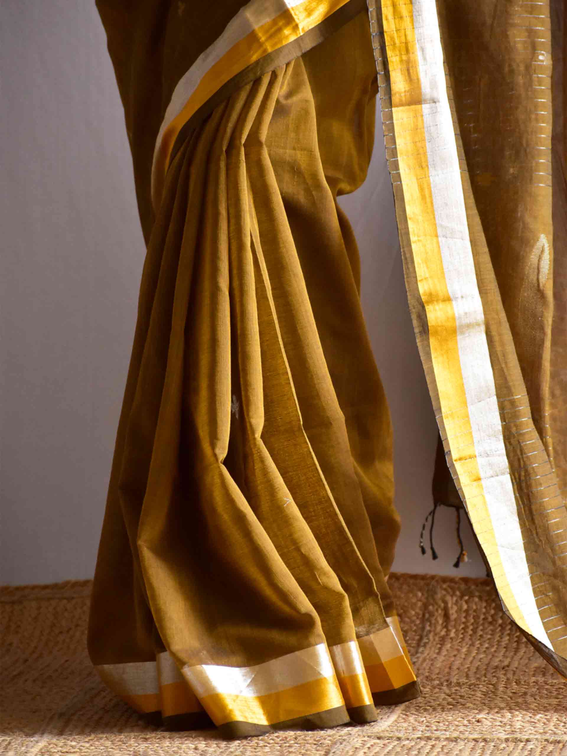 Kavya - Jacquard Mul Saree
