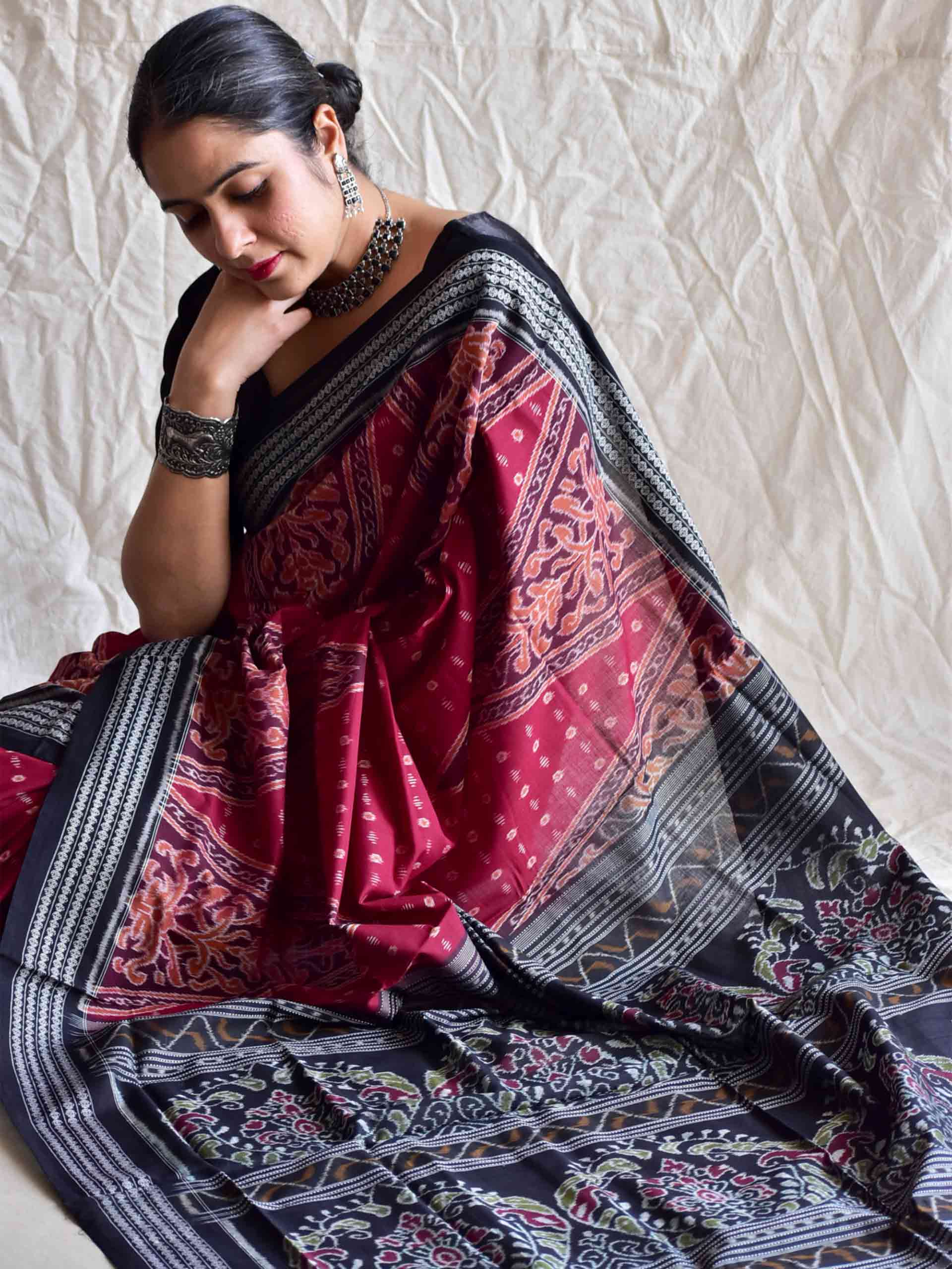 Pyramids - Handwoven ikat saree
