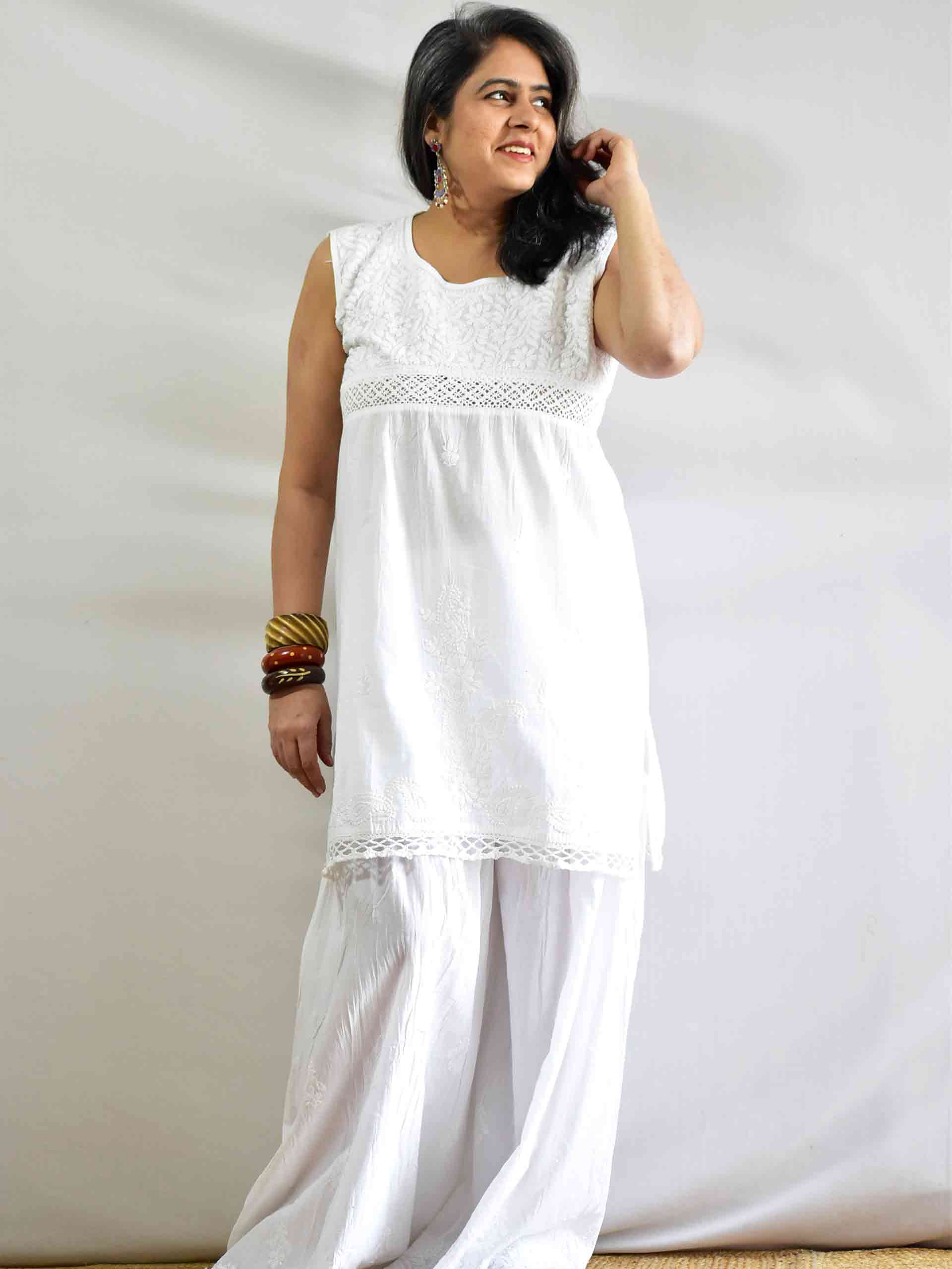Anika - Chikankari Kurti