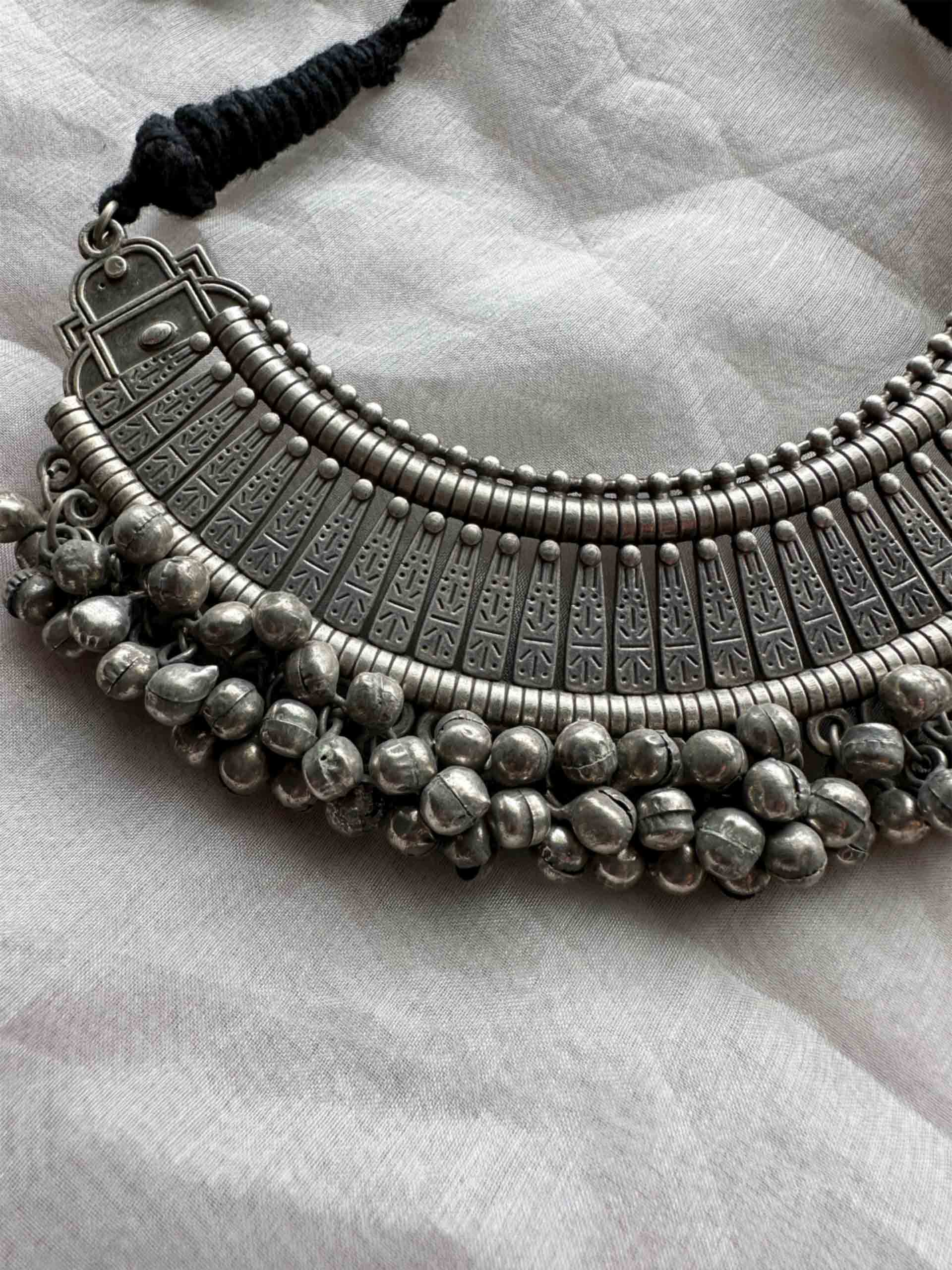 Ghoomar - necklace