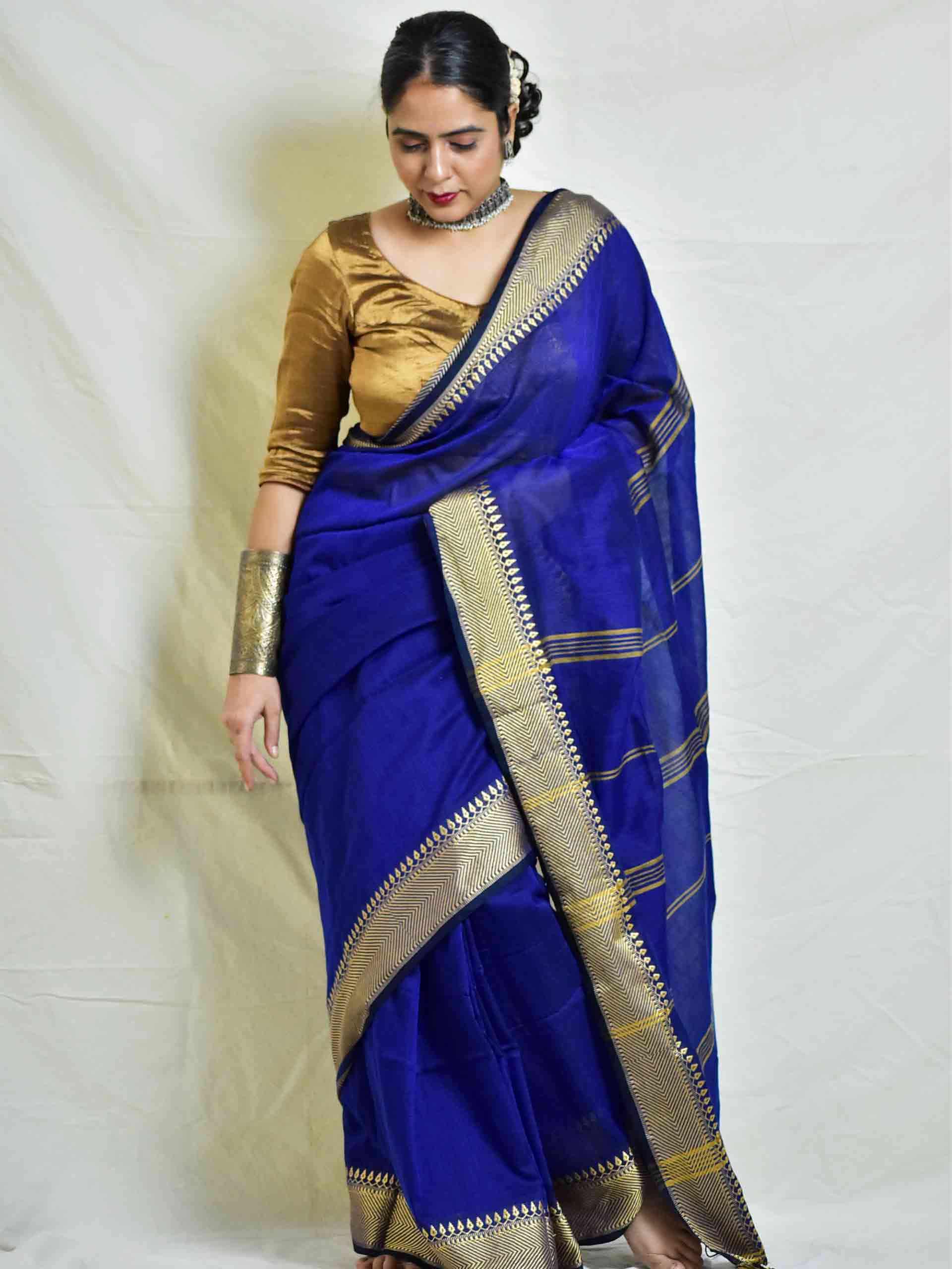 Aasmani - cotton saree with woven border