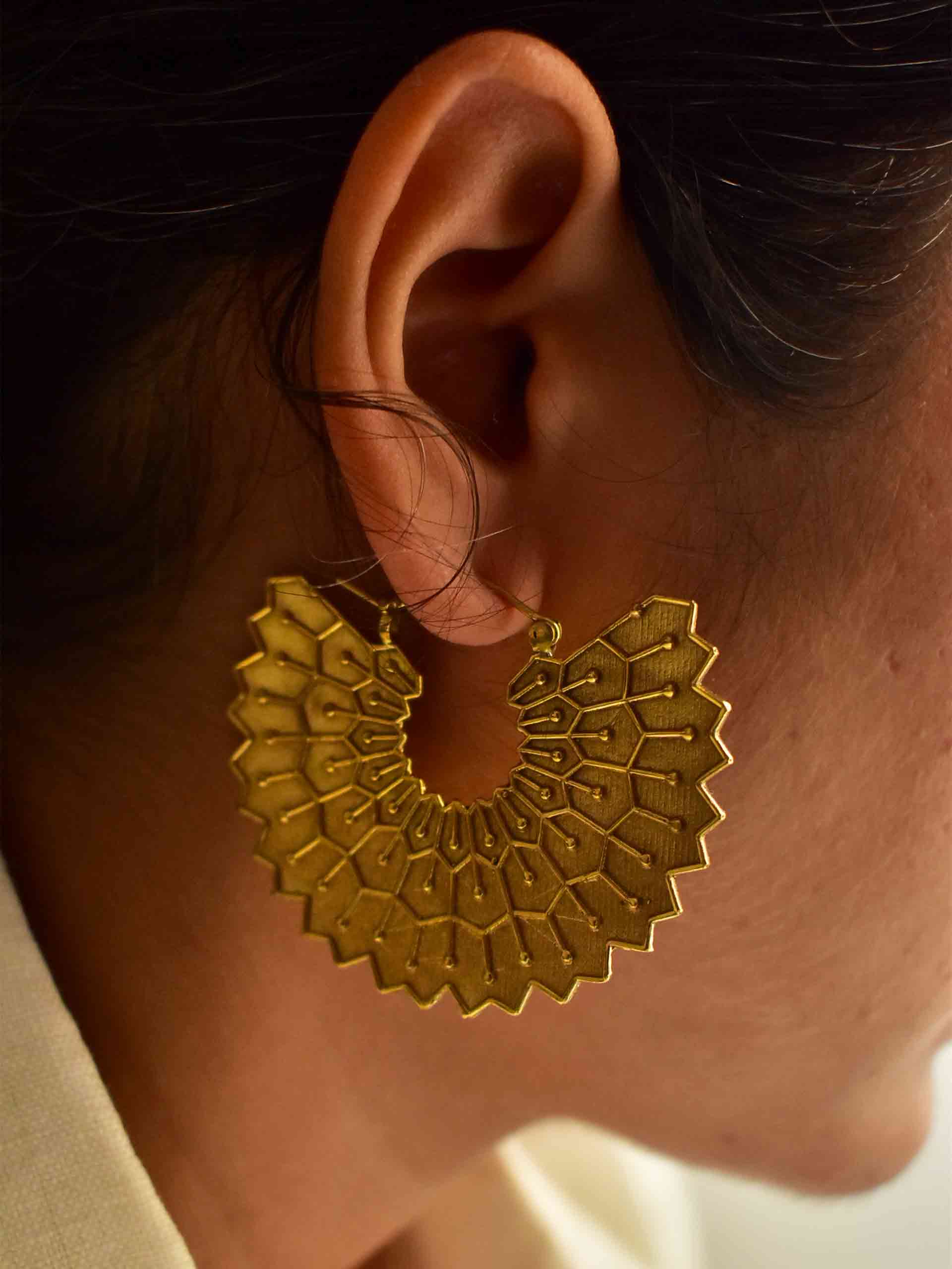 Dragon - Gold plated earring