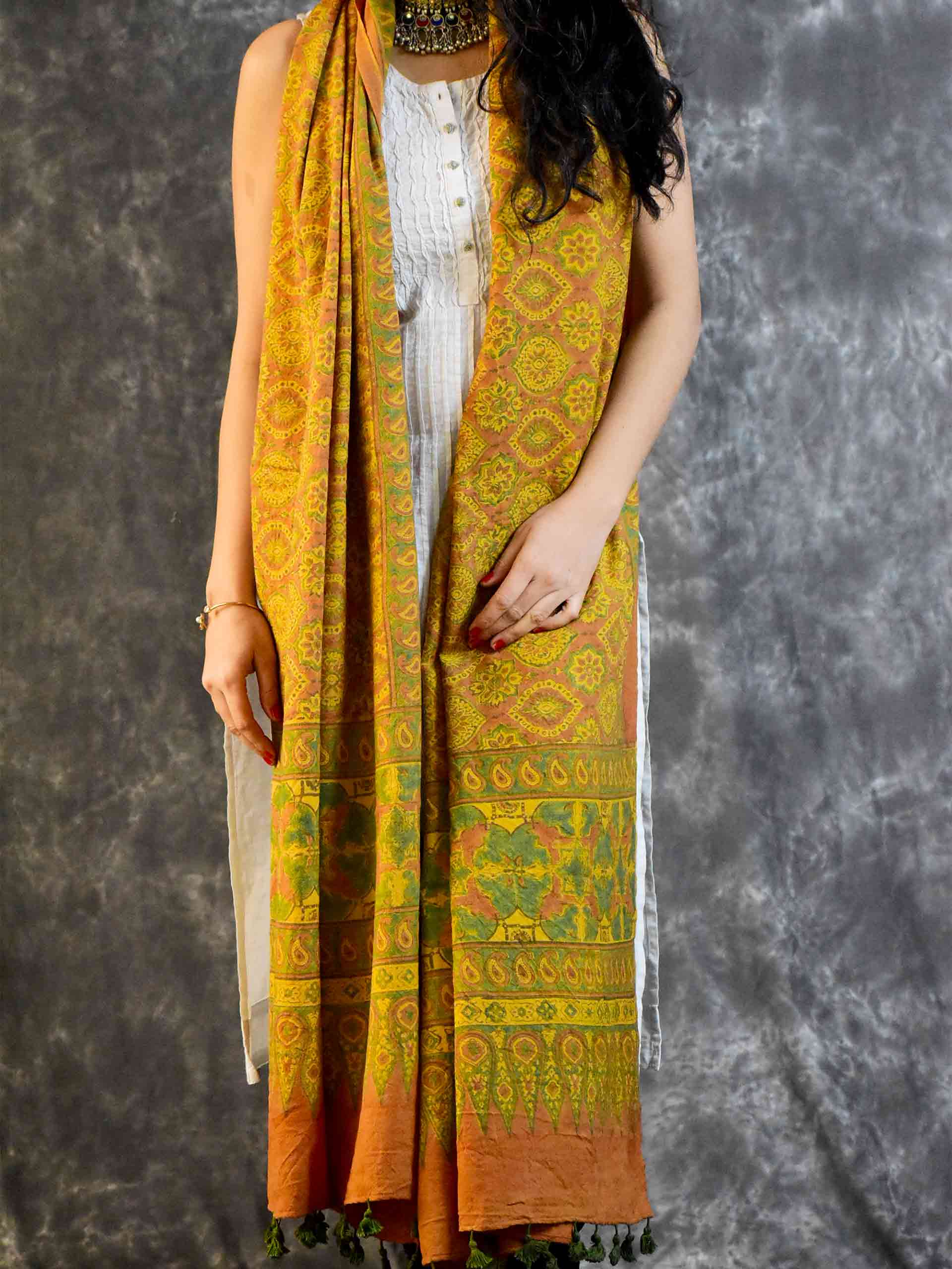 Buy Shawl Online