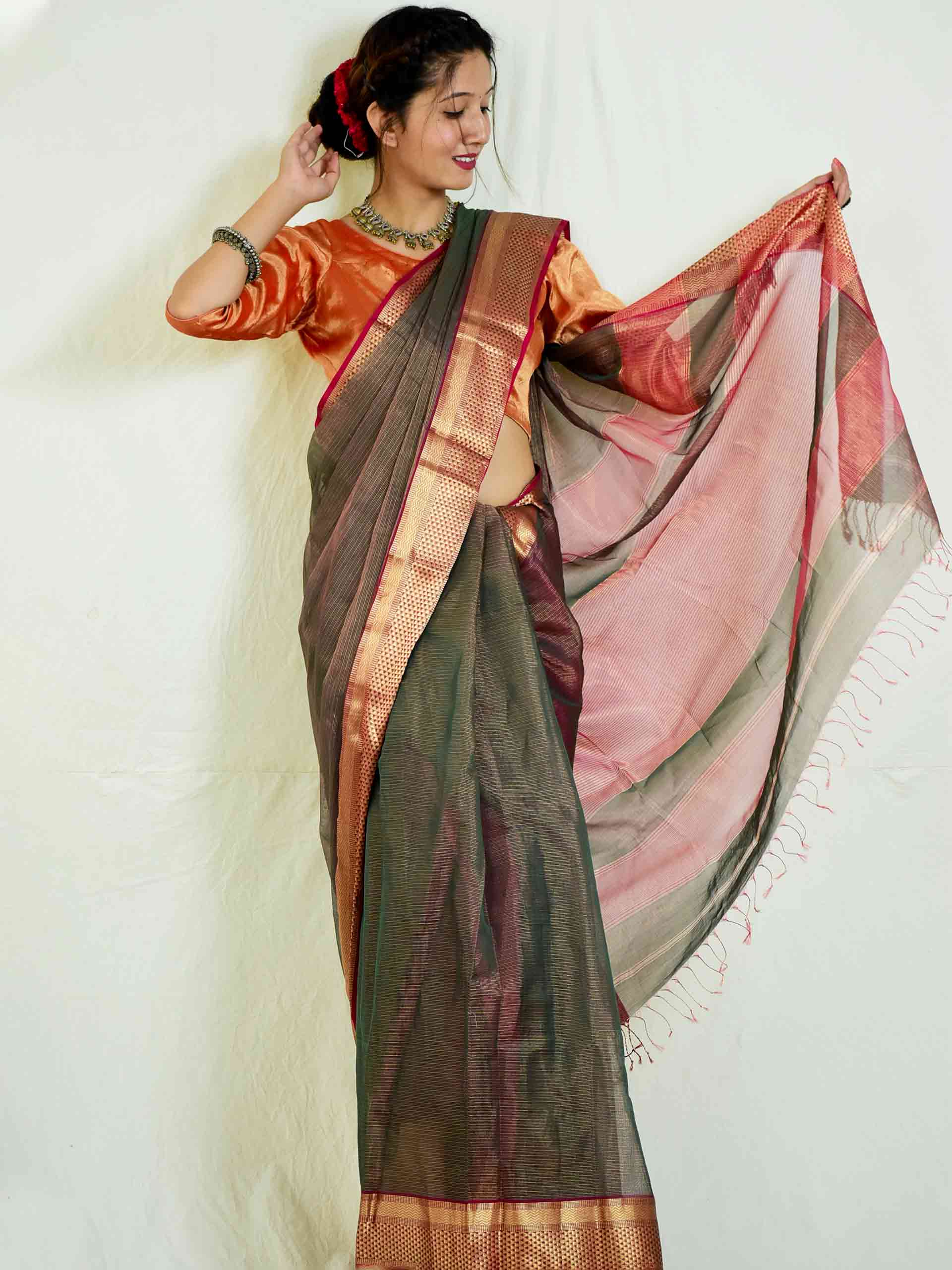 Muskaan Zari Tissue Maheshwari Silk Saree