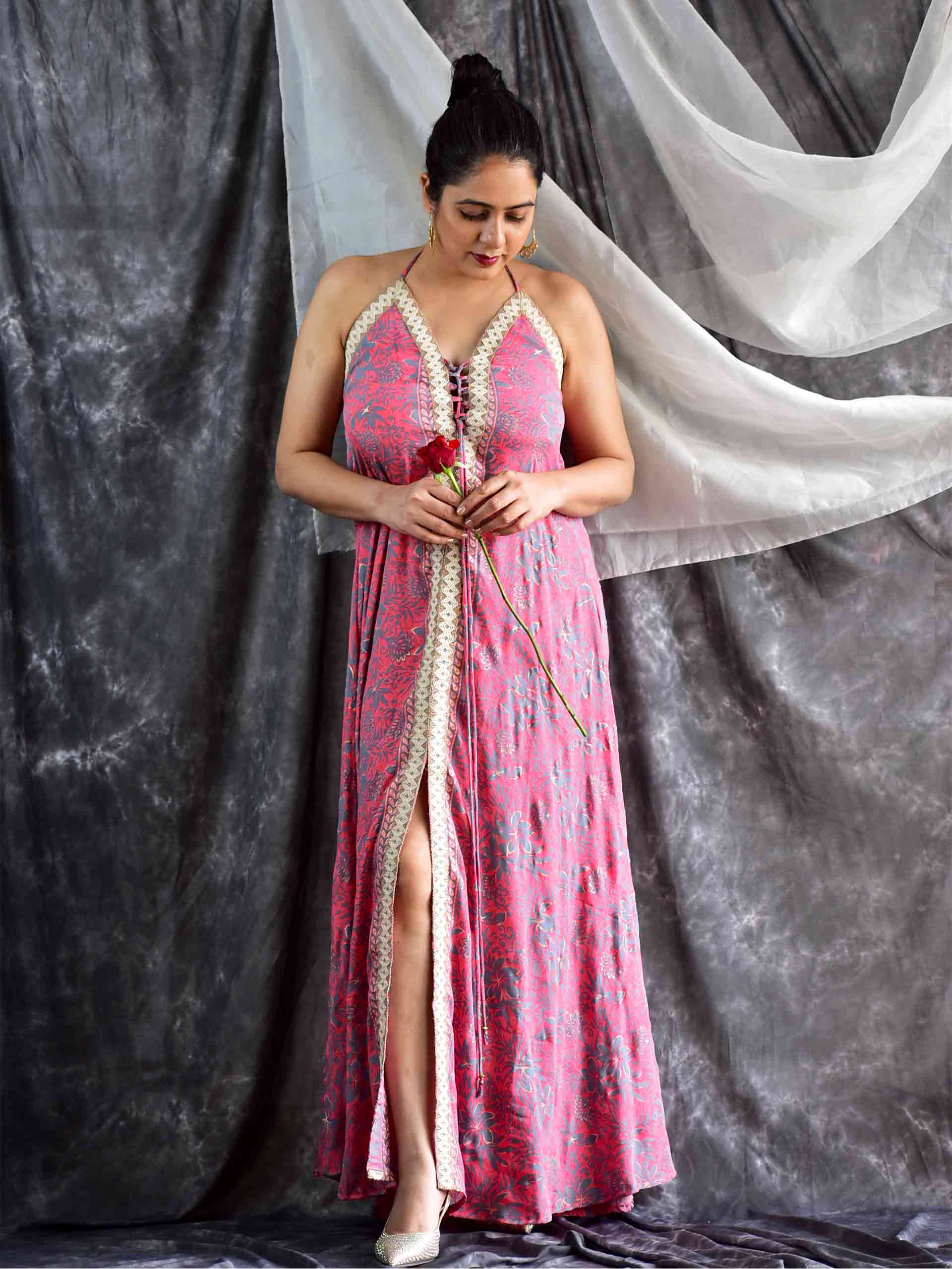 Sedna - halter neck dress
